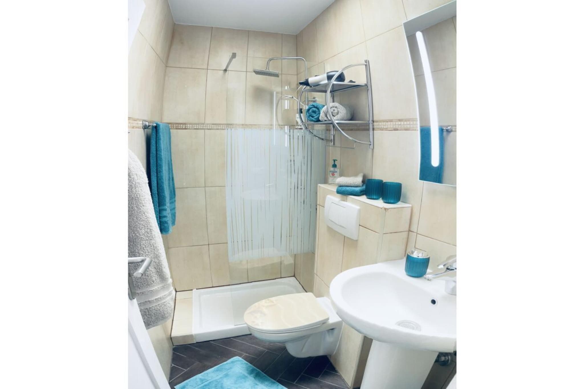 426311 - Bathroom