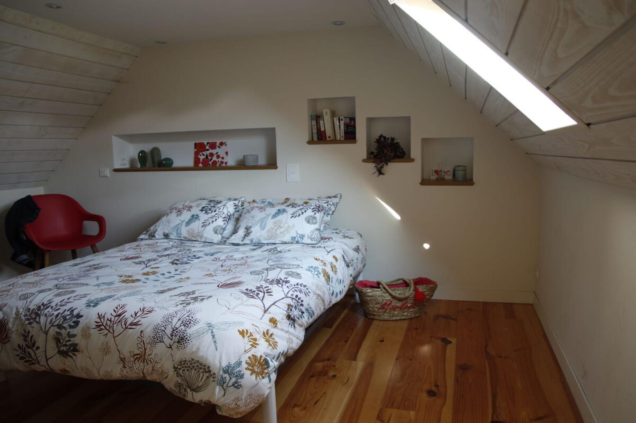 480457 - Bedroom