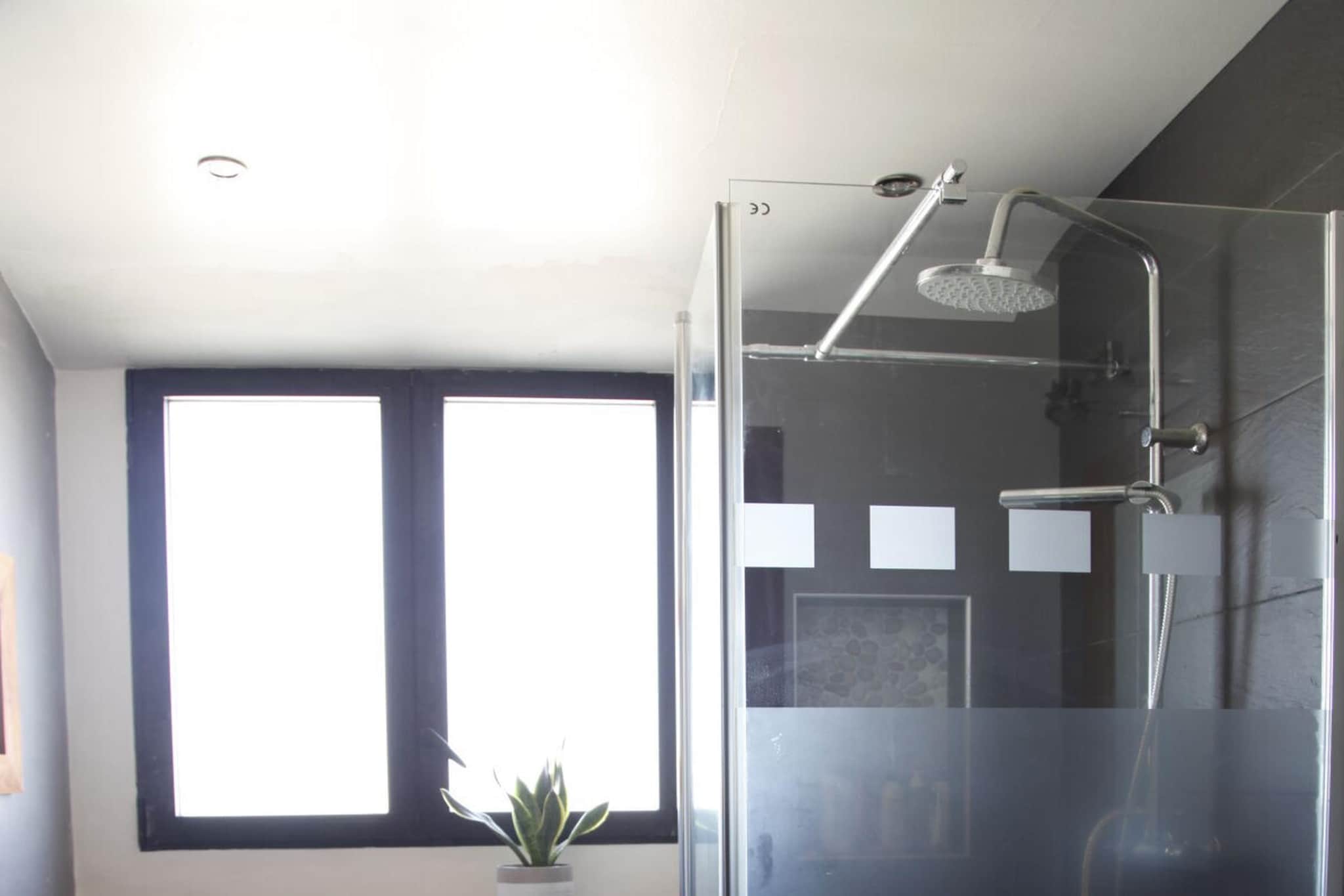 480457 - Bathroom