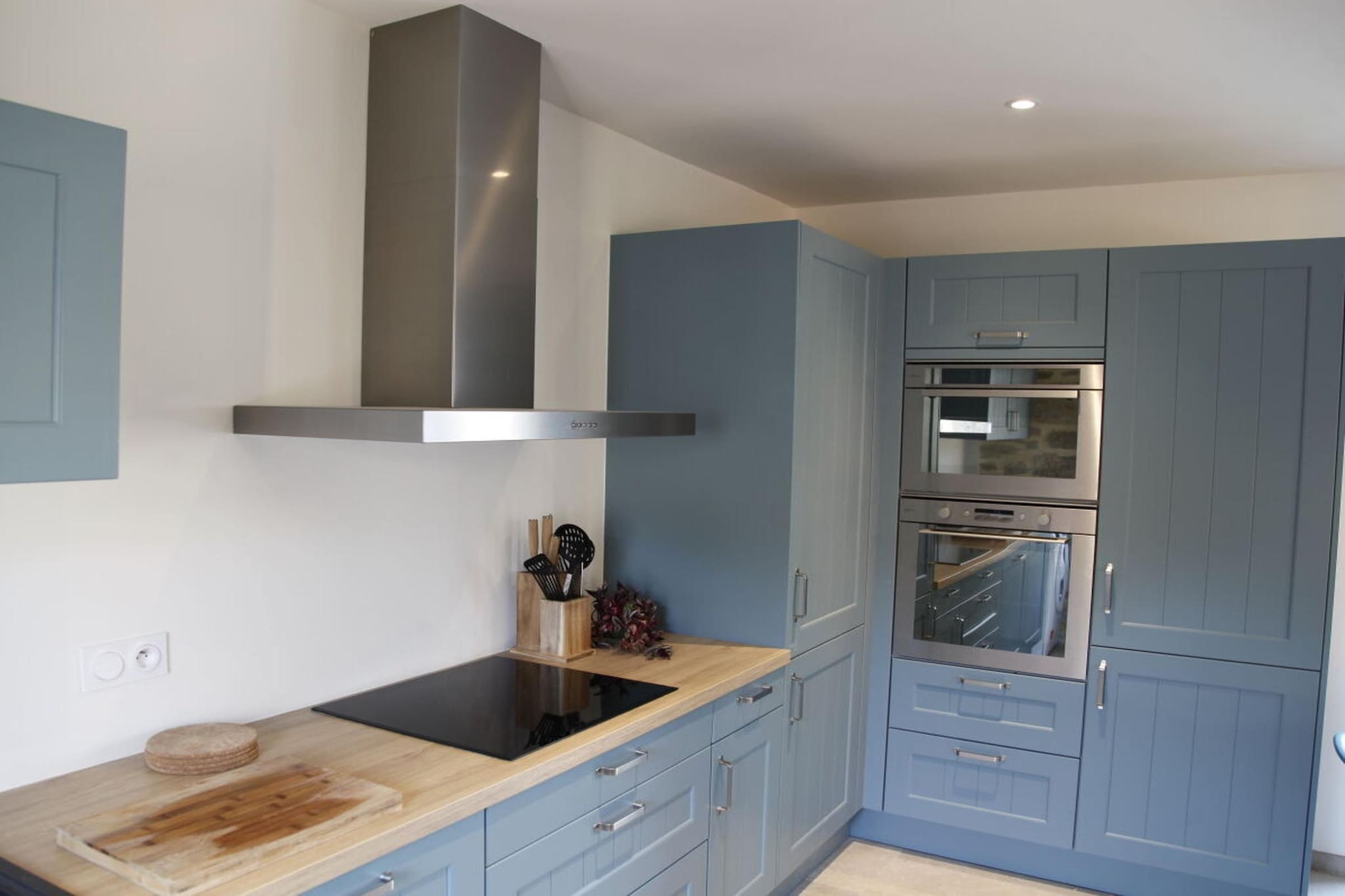 480457 - Kitchen