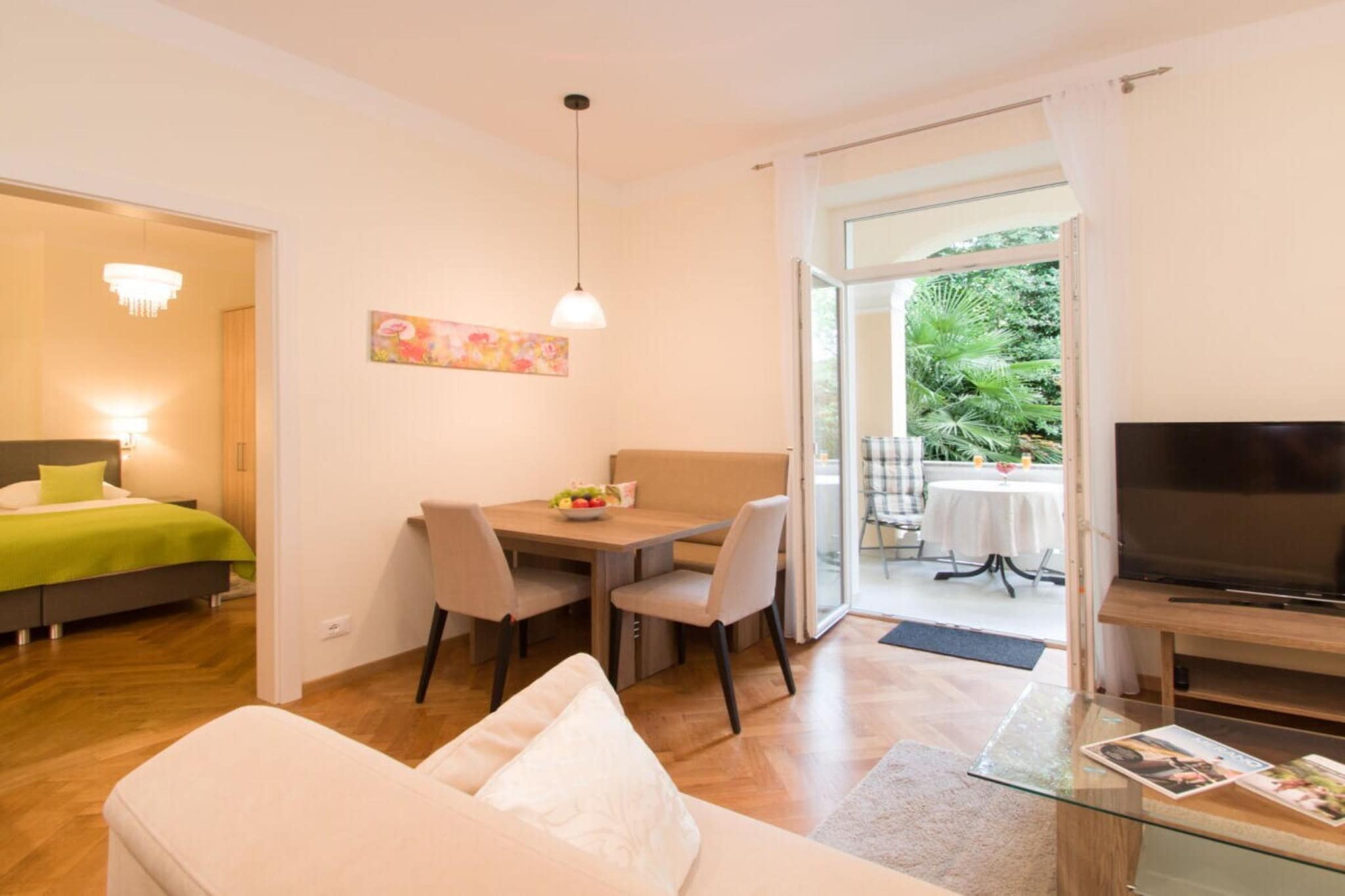 48975 - Dining room
