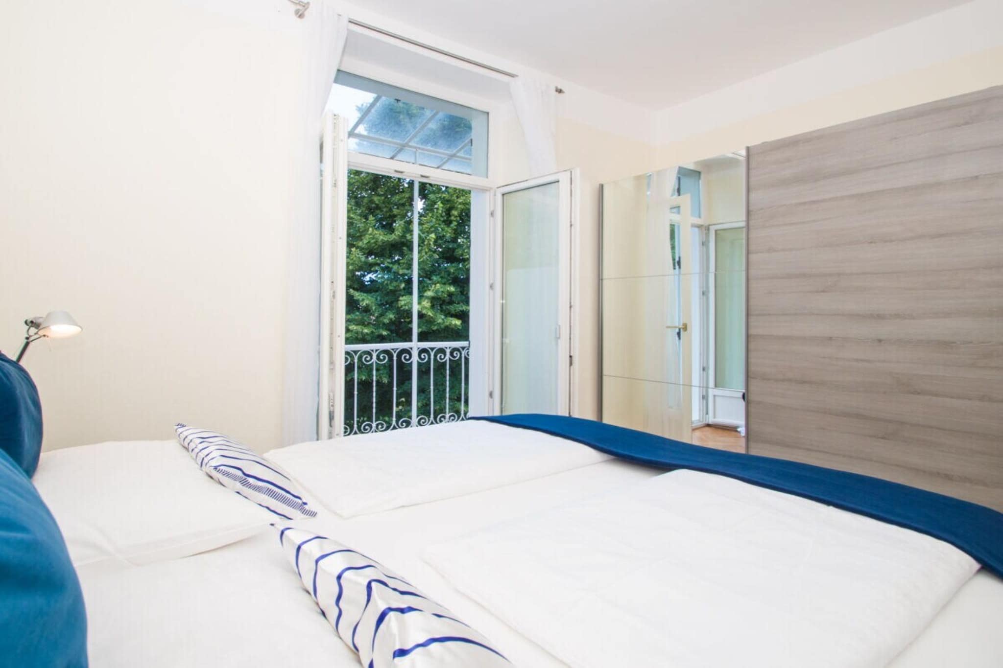 48975 - Bedroom
