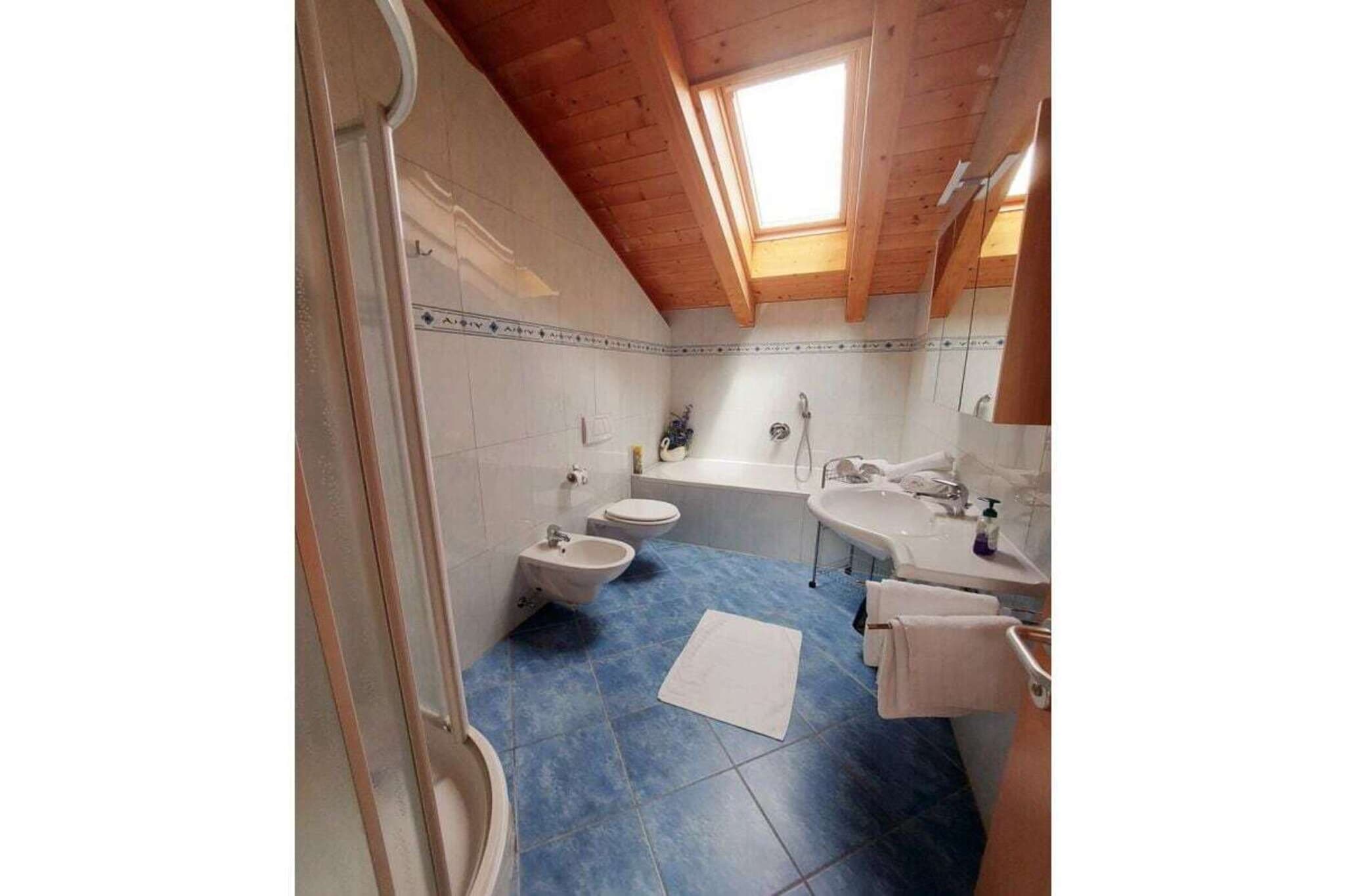 19515 - Badezimmer