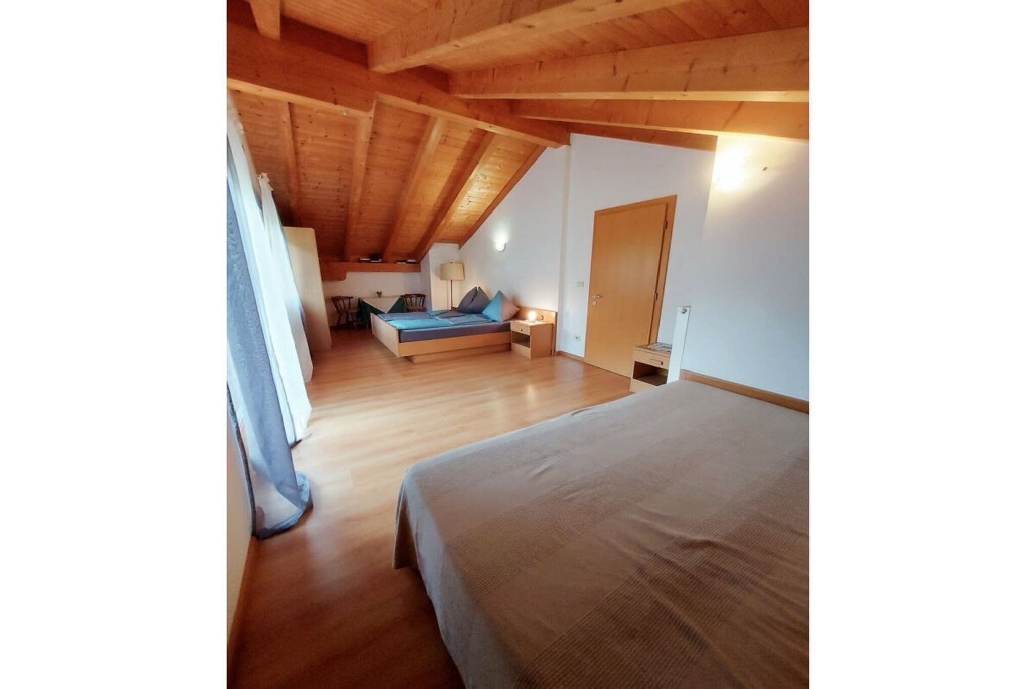 19515 - Schlafzimmer