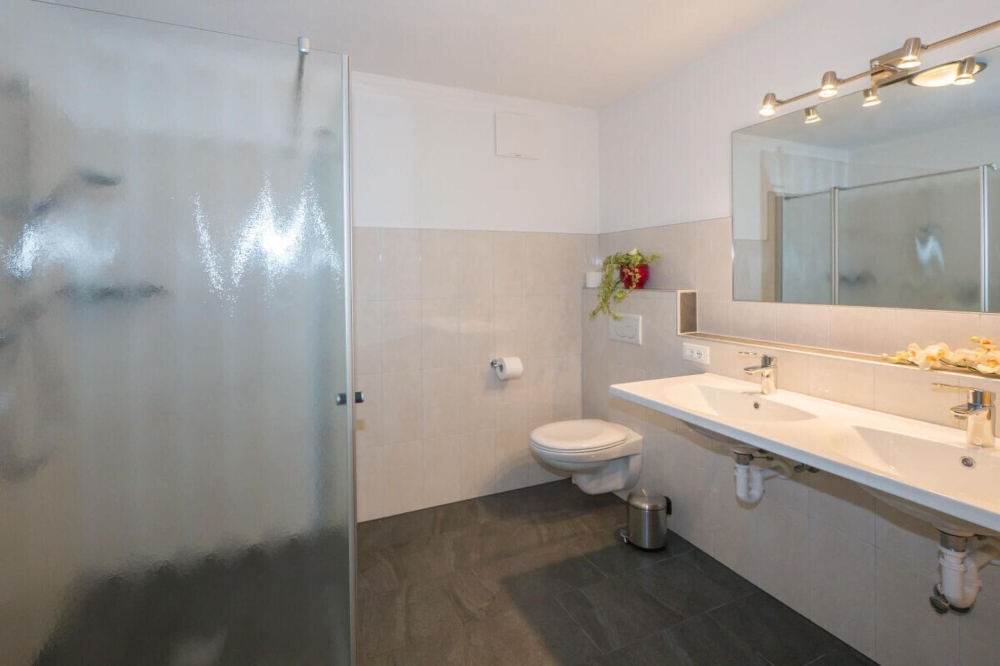 88688 - Badezimmer