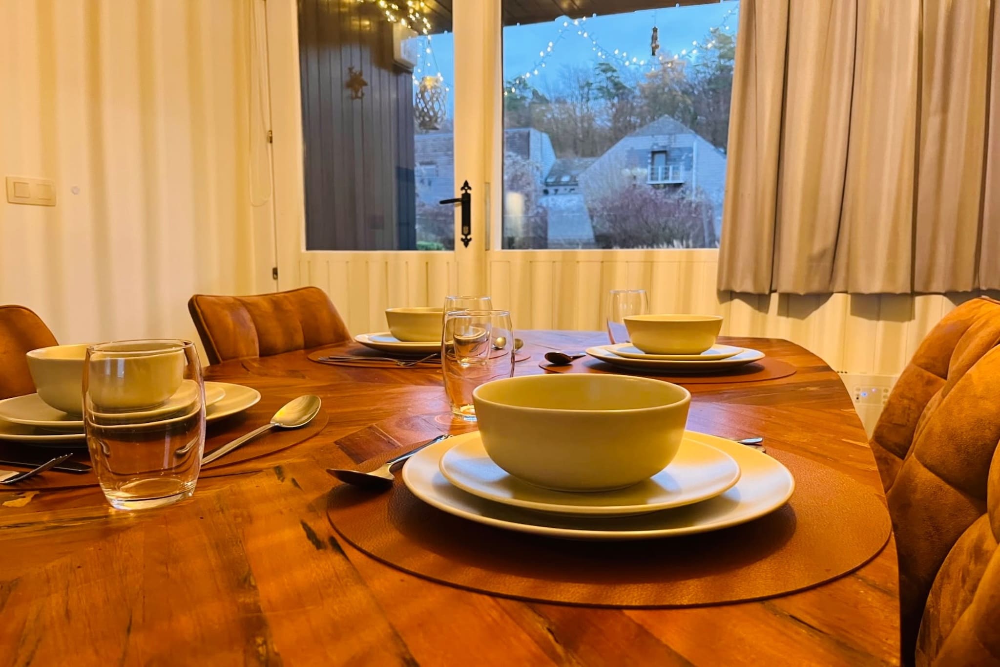 Chez Fernand - Dining room