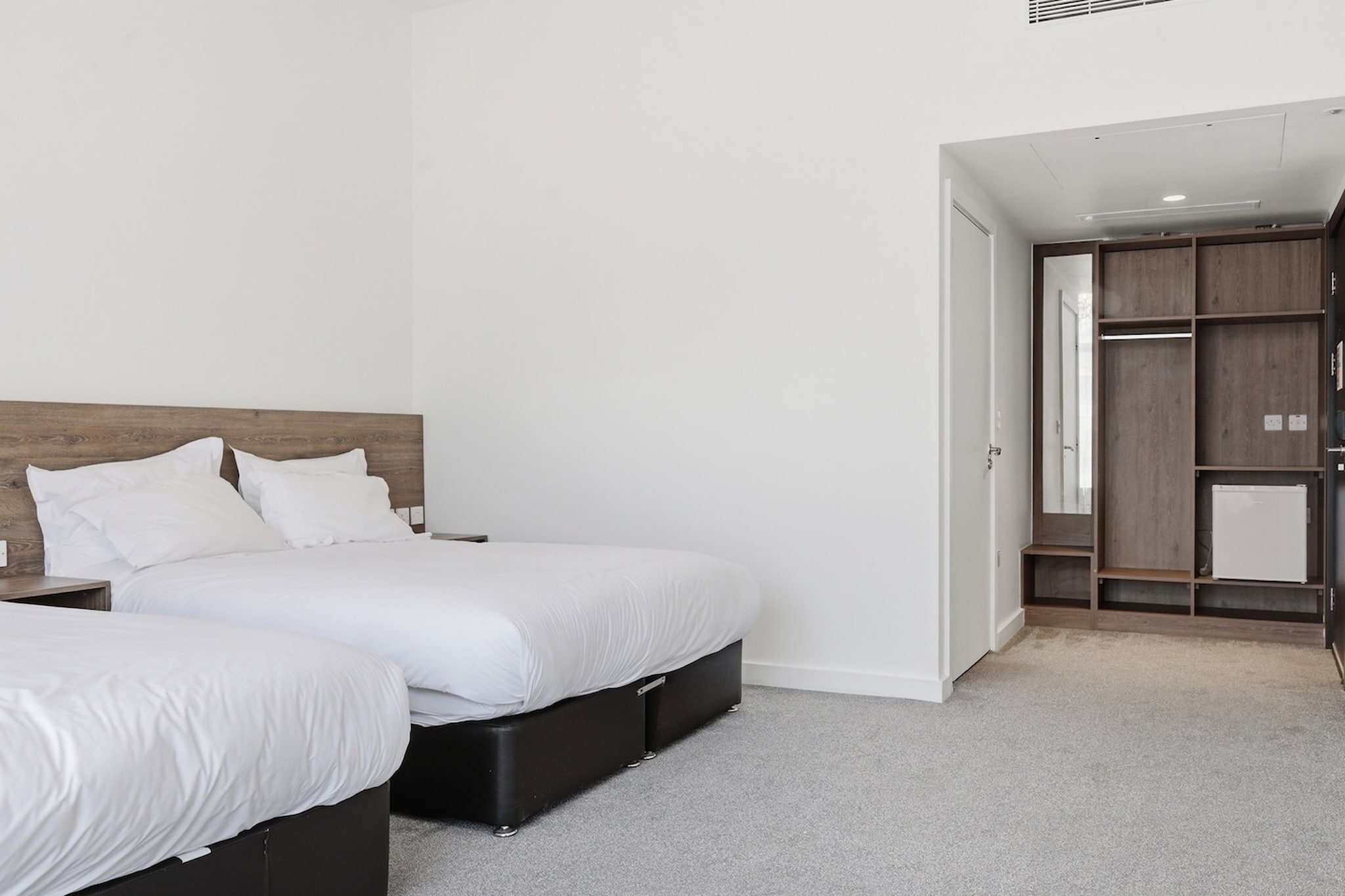 Standard Quad Room - Slaapkamer