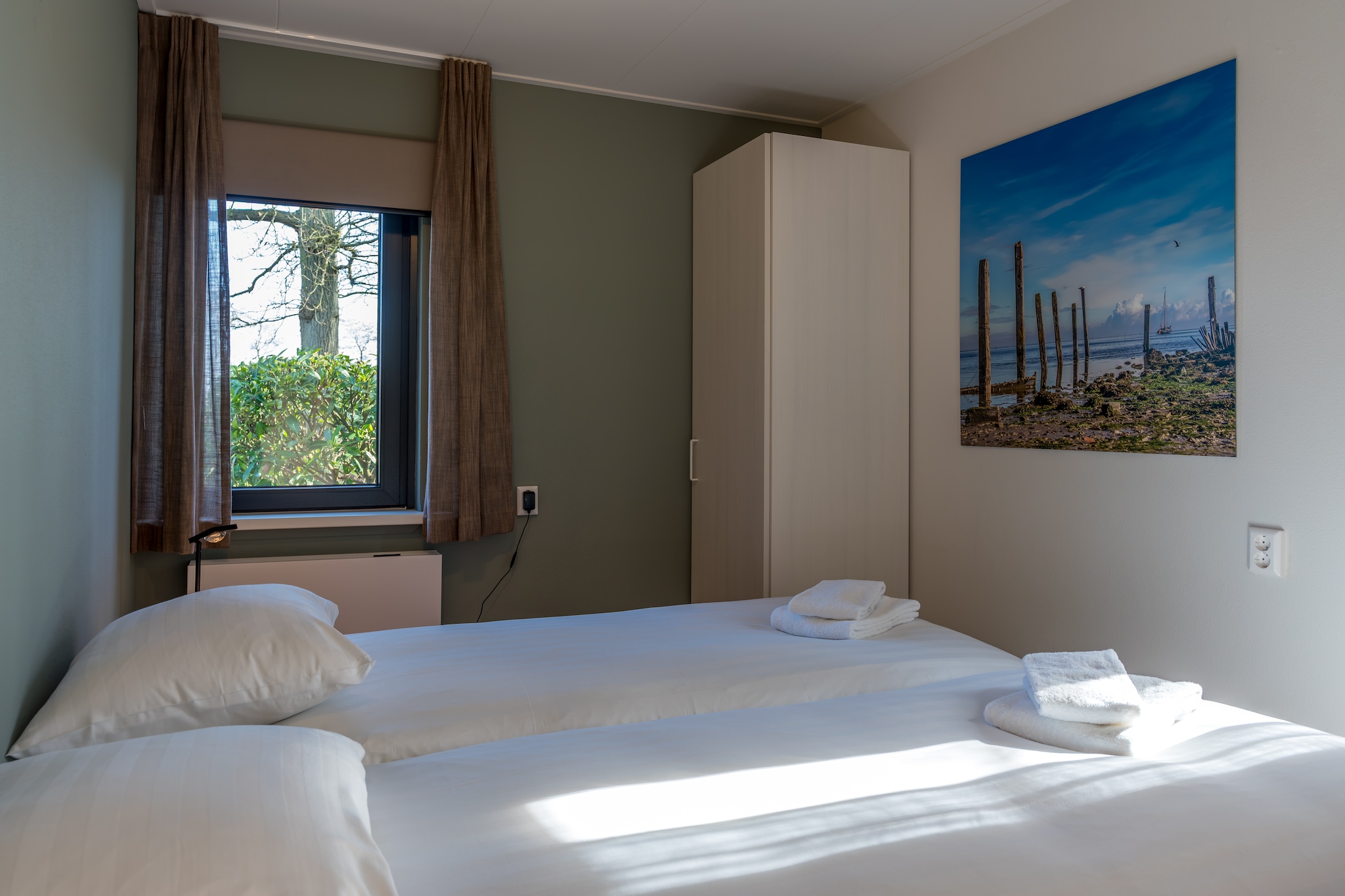 Bed Room