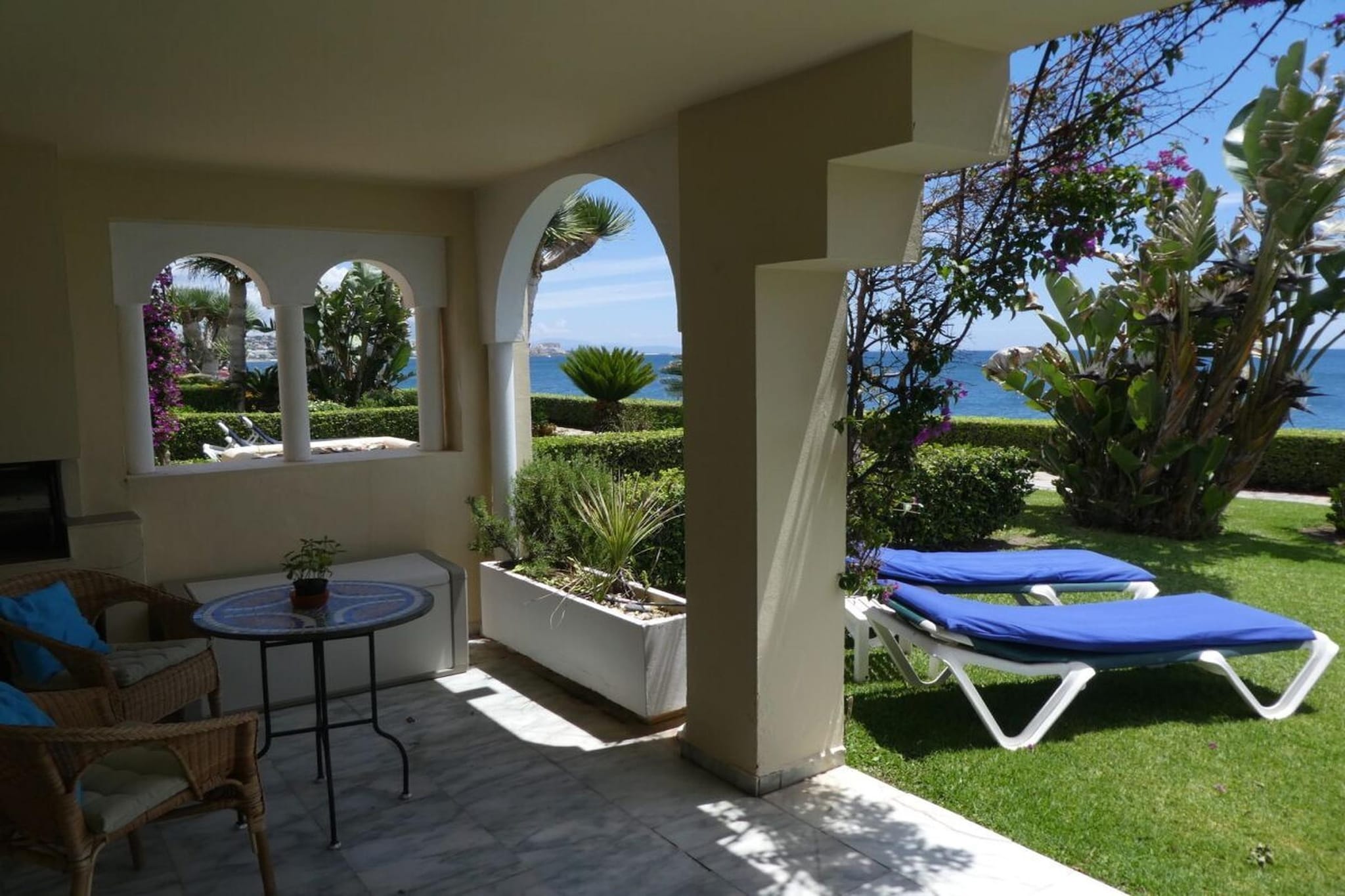 90933 - Terrasbalkon