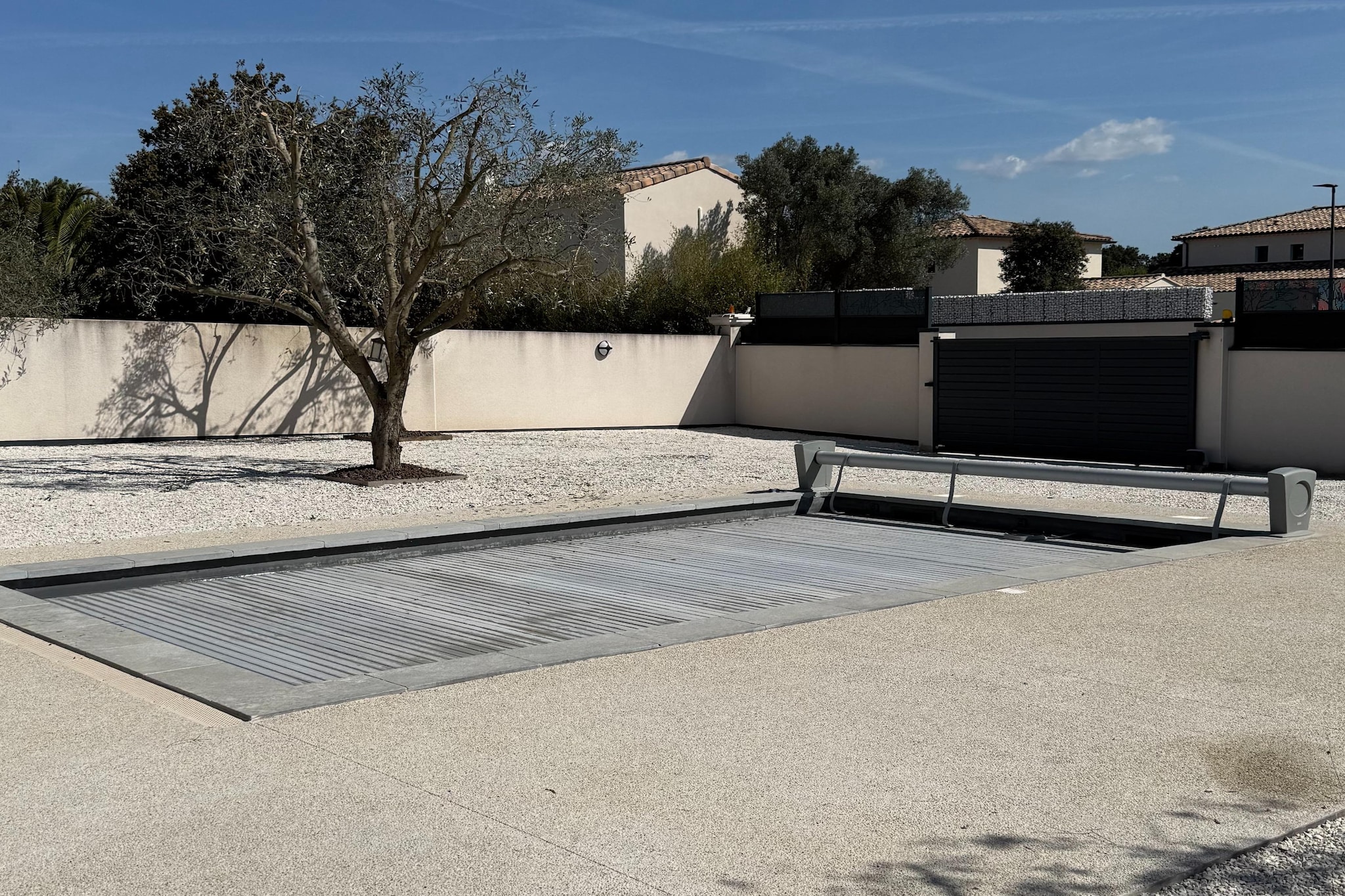 Sorgue 9 - Schwimmbad
