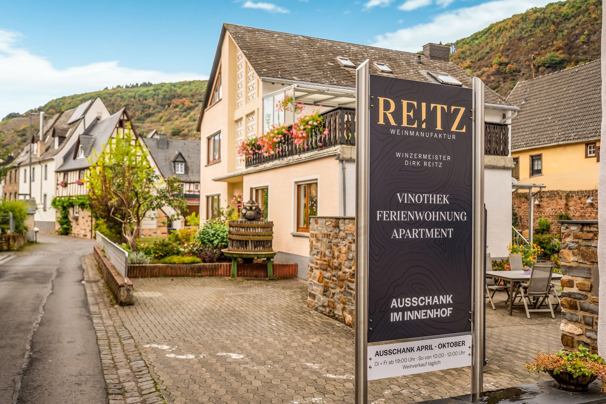 Ferienhaus Weingut Reitz - Buitenkant zomer