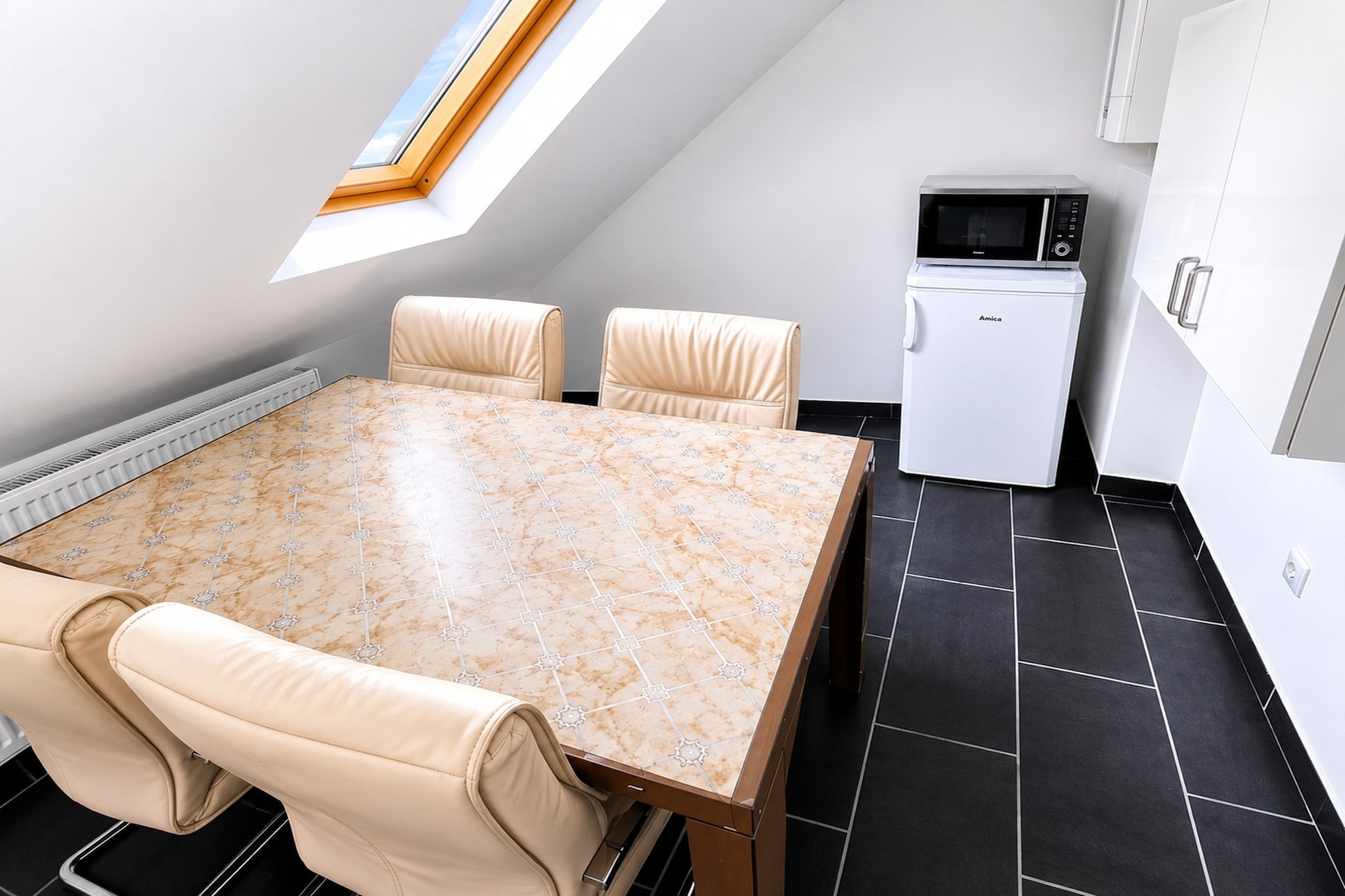 Apartment für Reisende und Monteure in Wuppertal - Kitchen