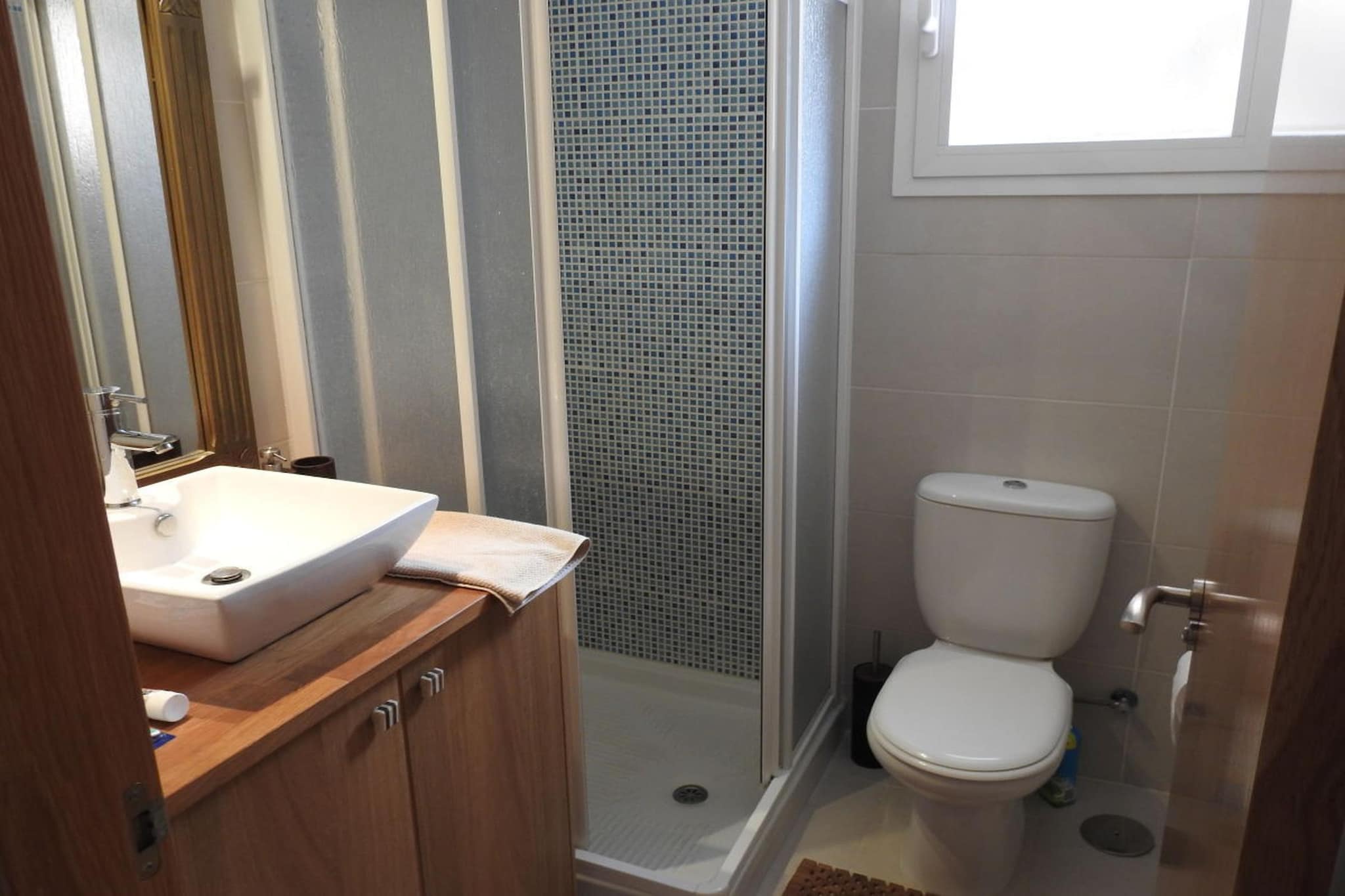 136142 - Badkamer