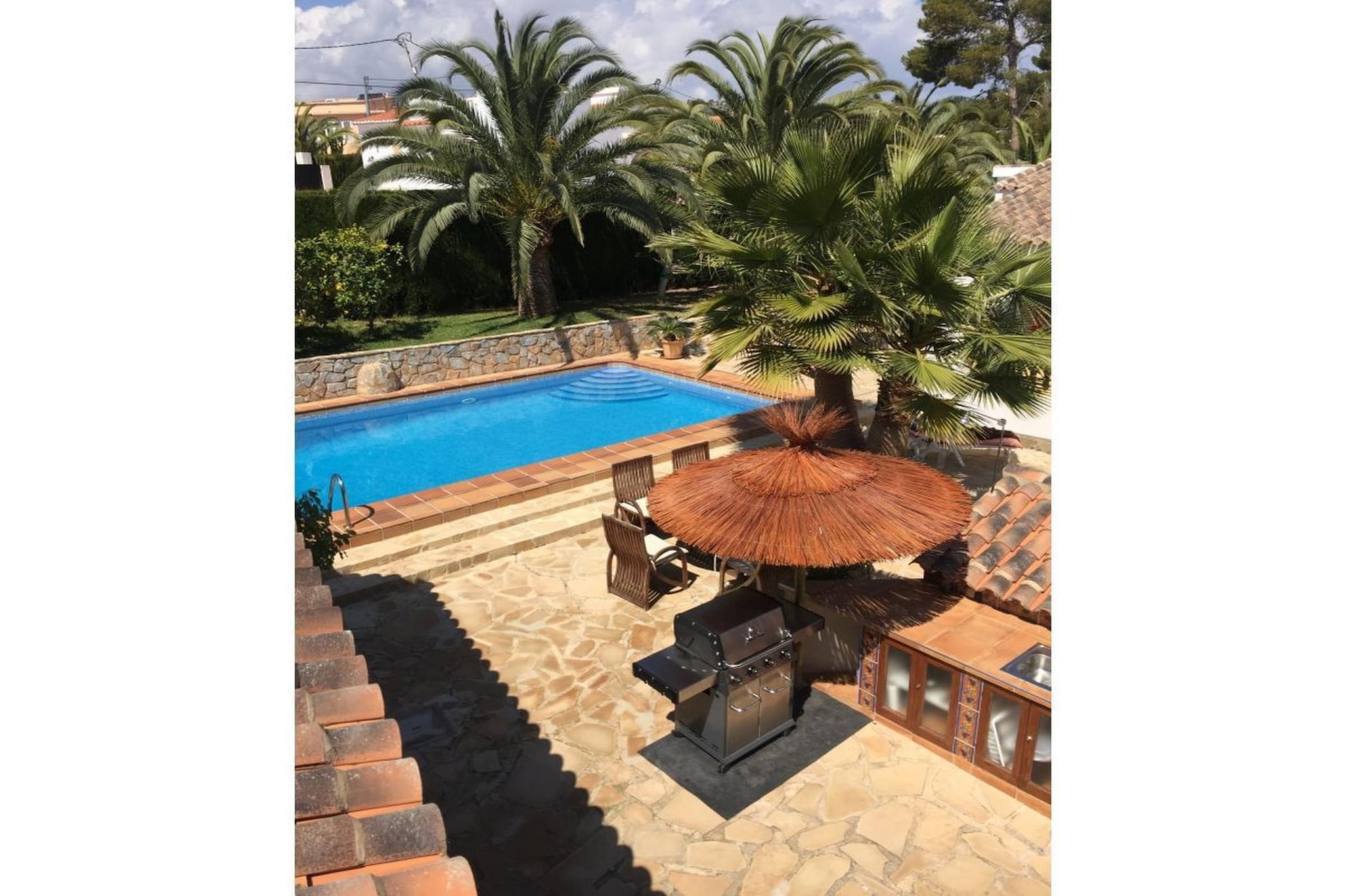 96304 - Swimming pool