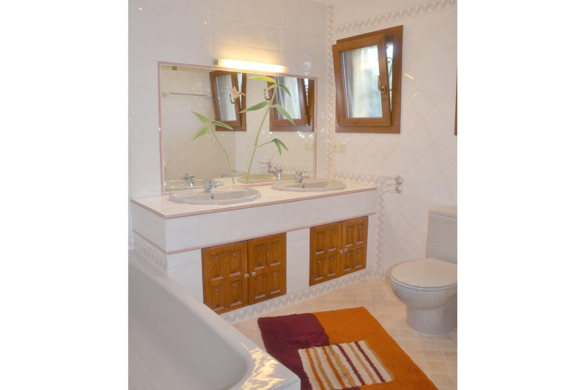 96304 - Bathroom