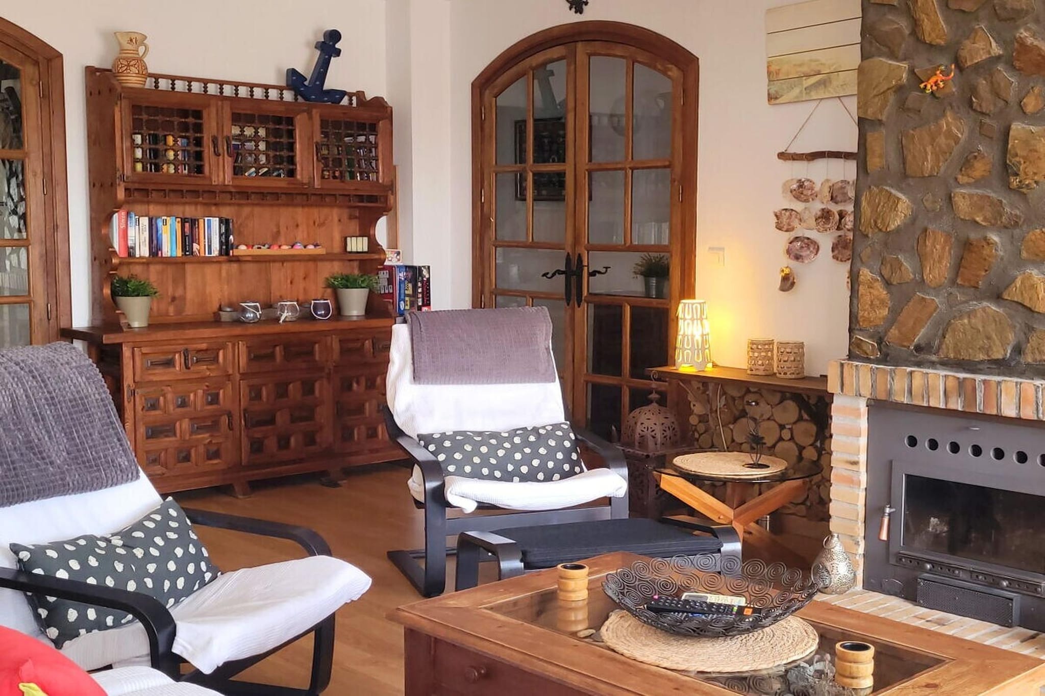 209516 - Living room