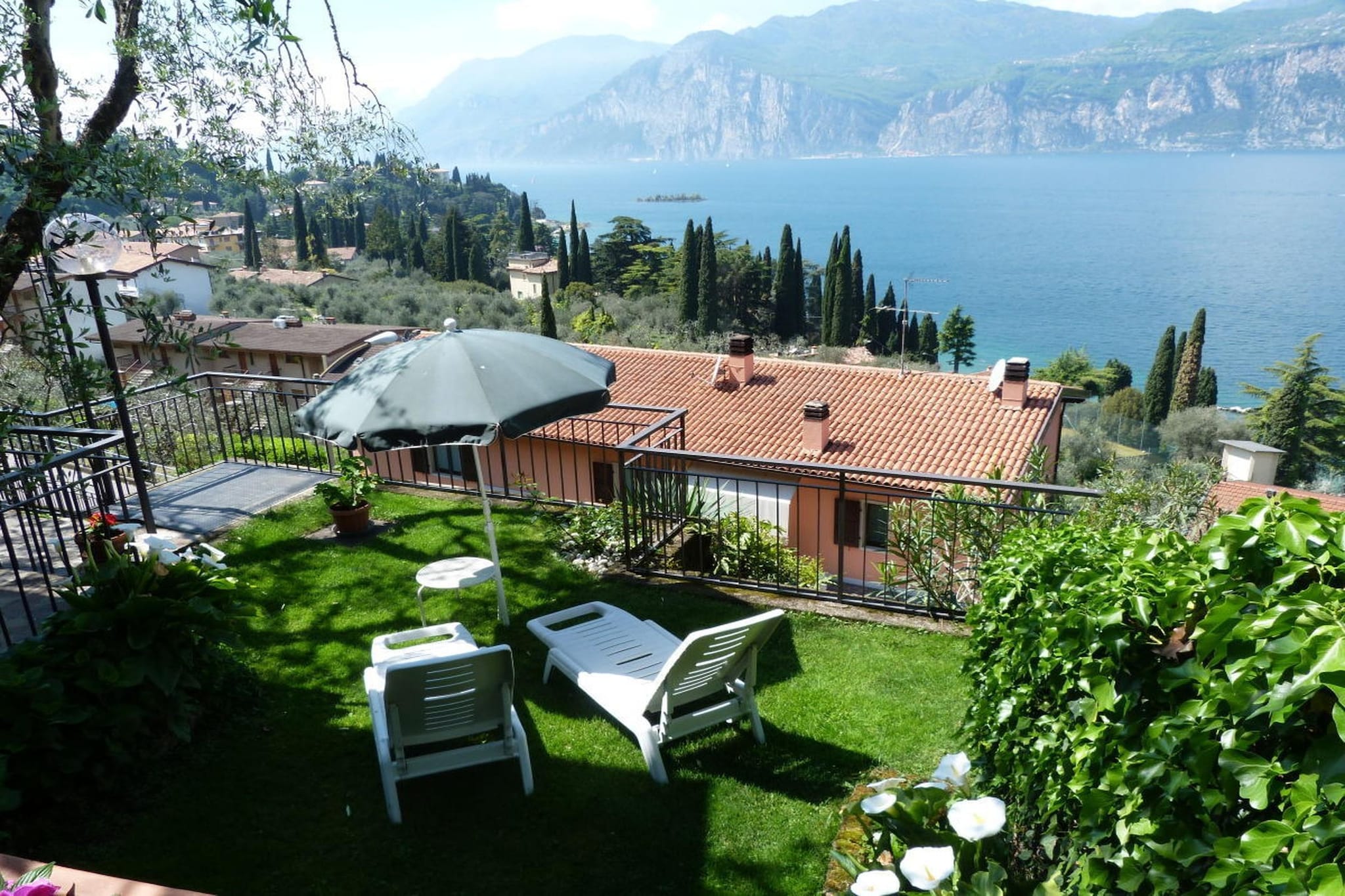 33871 - Terrace balcony