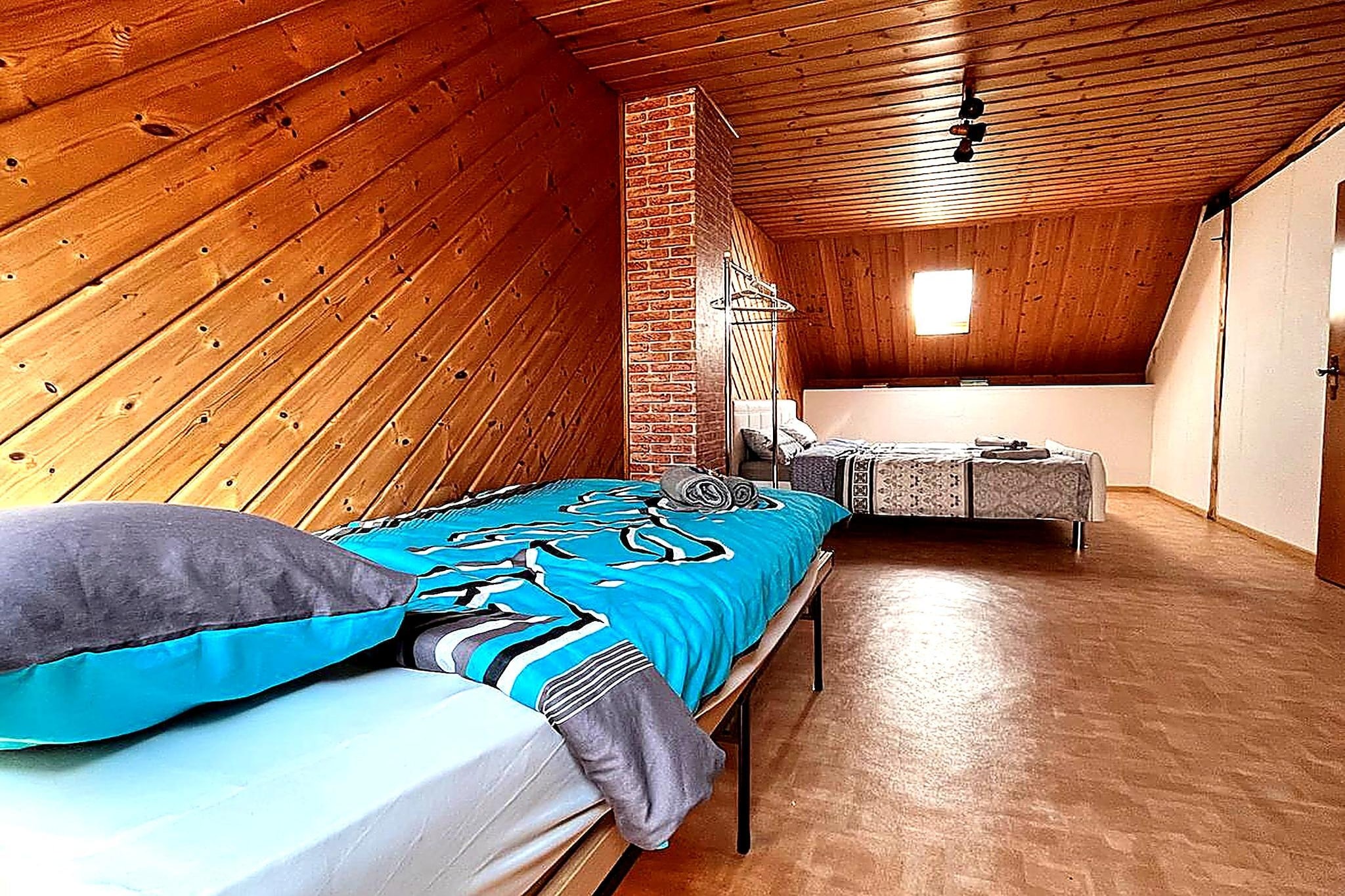 Familienhaus mit großer Wiese bei Bittburg - Slaapkamer