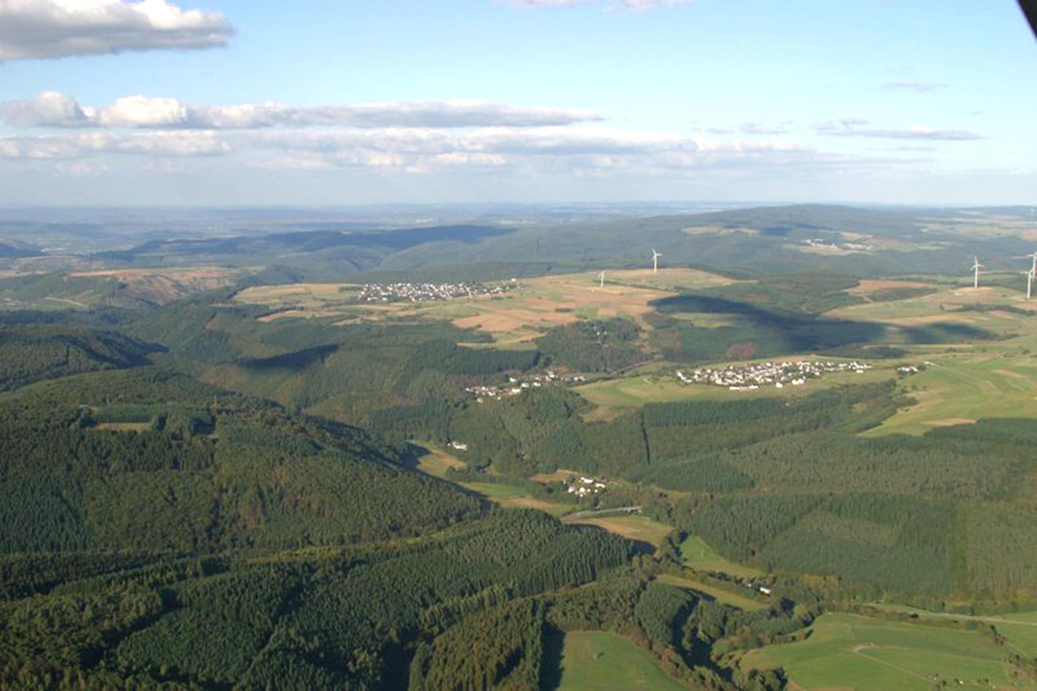 Familienhaus mit großer Wiese bei Bittburg - Gebieden zomer 20km