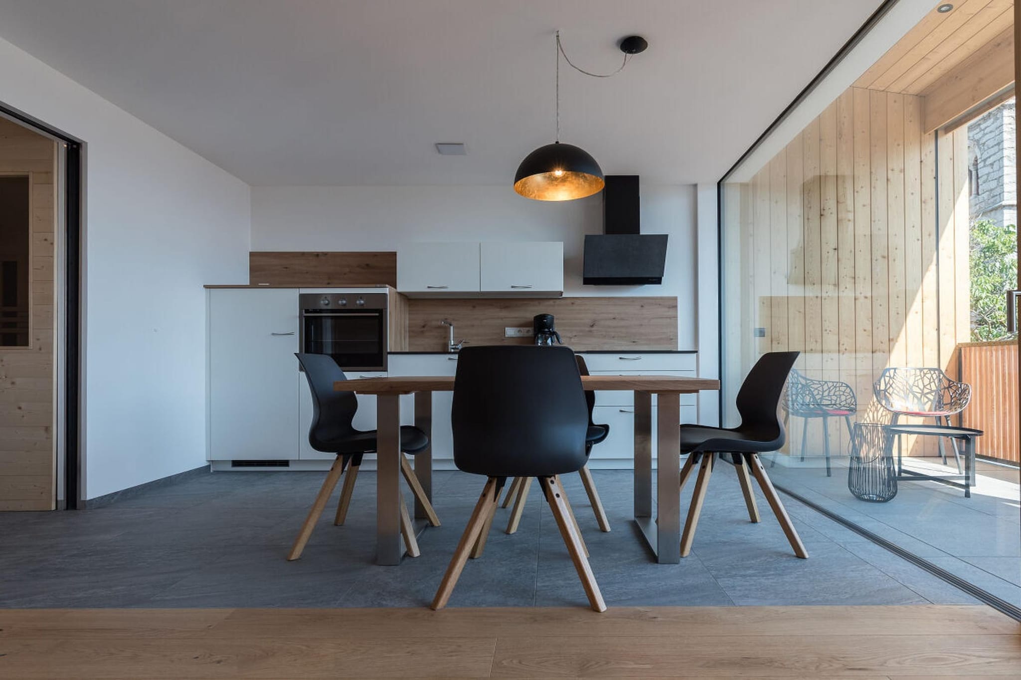 475989 - Eetkamer