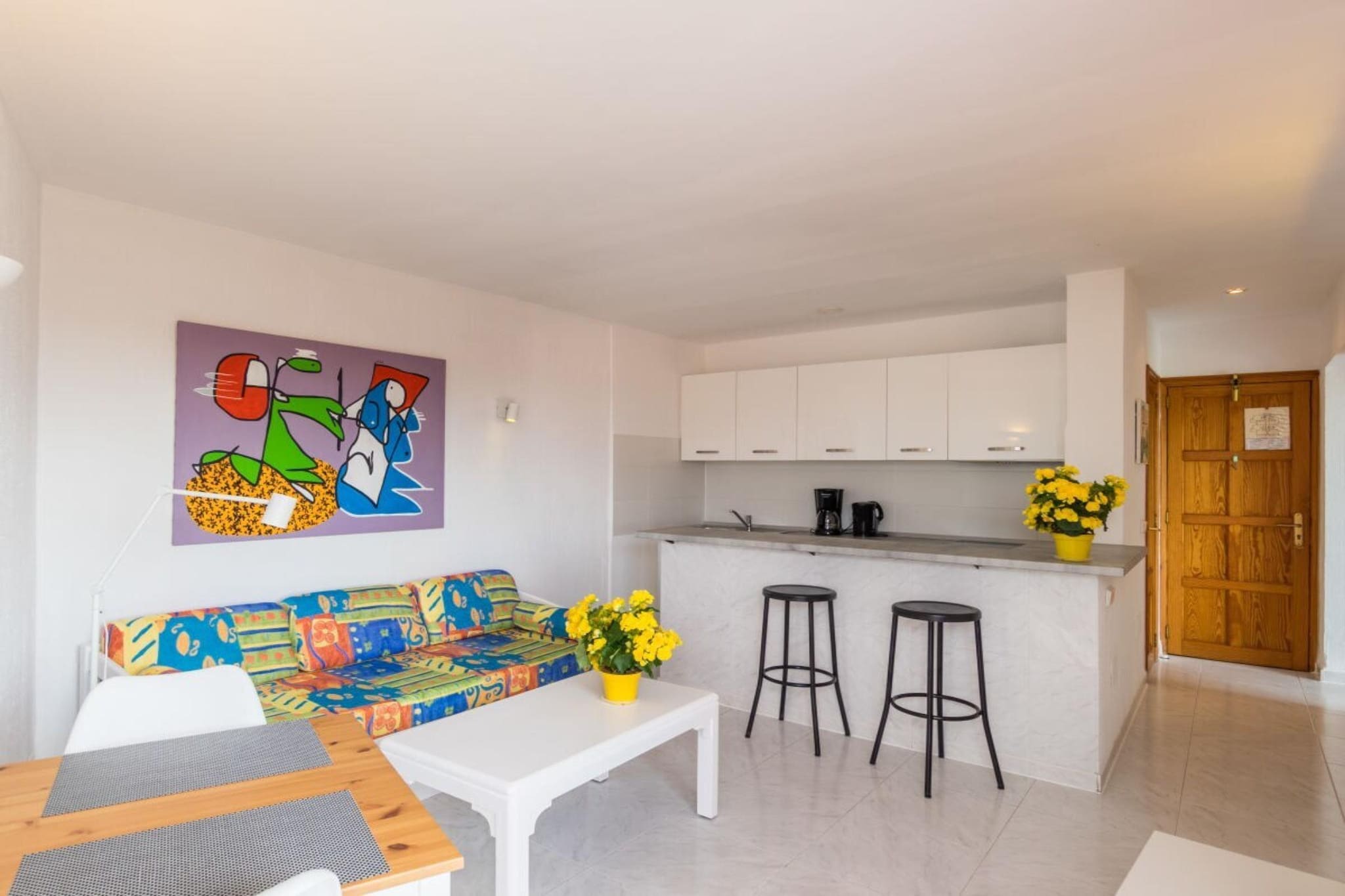 229439 - Living room