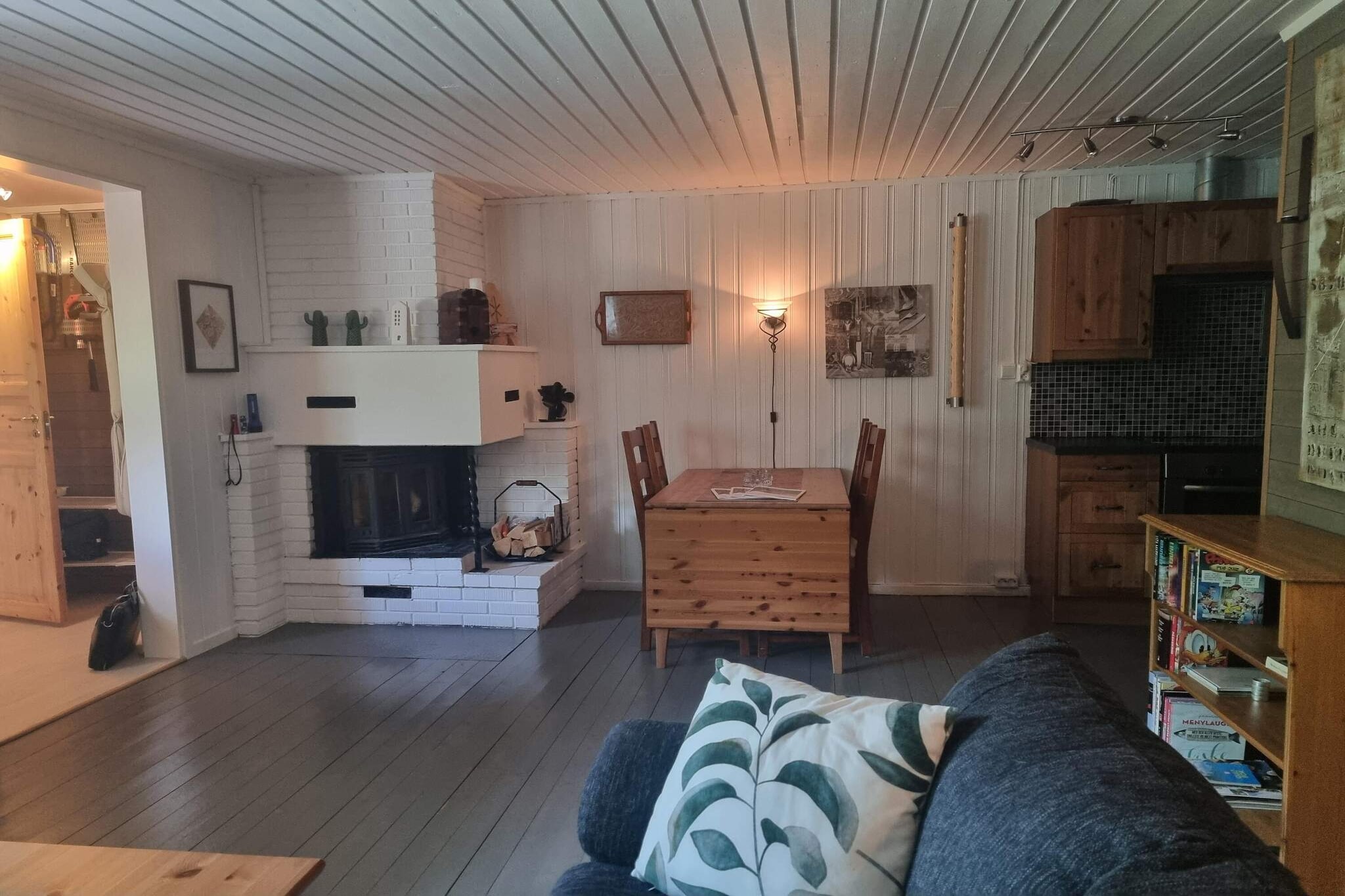 5 Personen vakantie huis in Eiken - Binnen