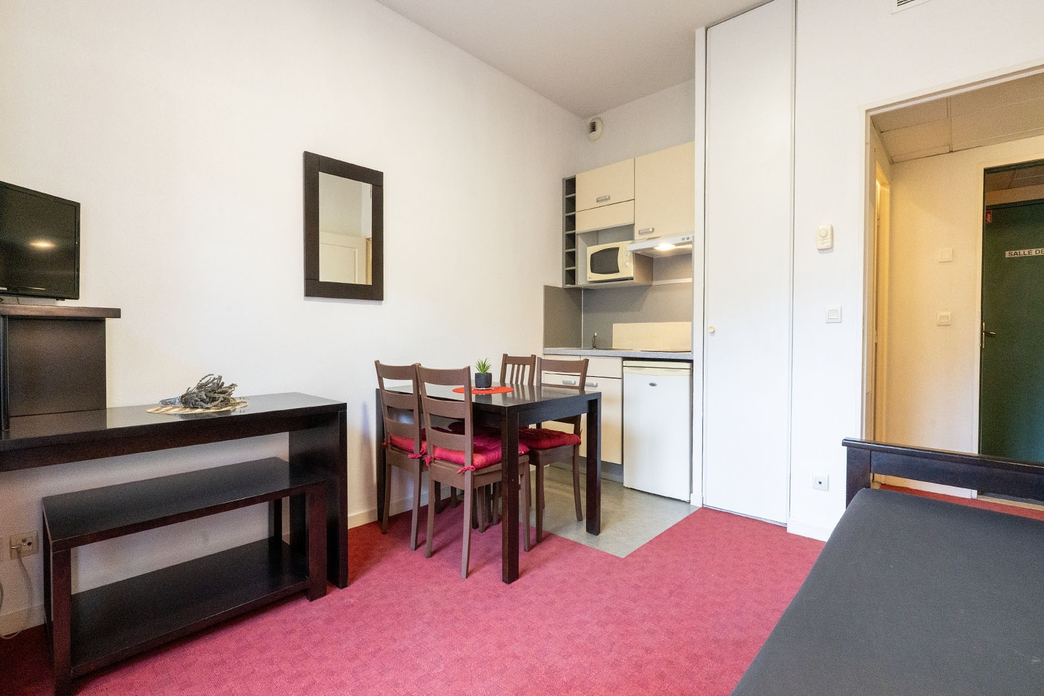Virginia N°6 - 2P4 - Dining room