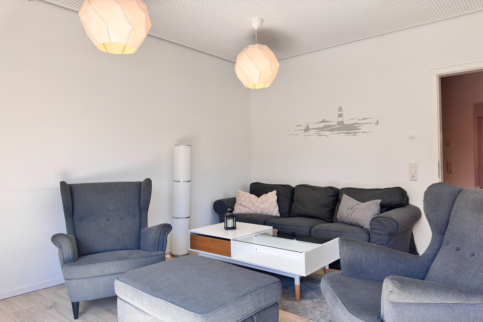 Luv & Lee gesamtes Haus - Wohnzimmer
