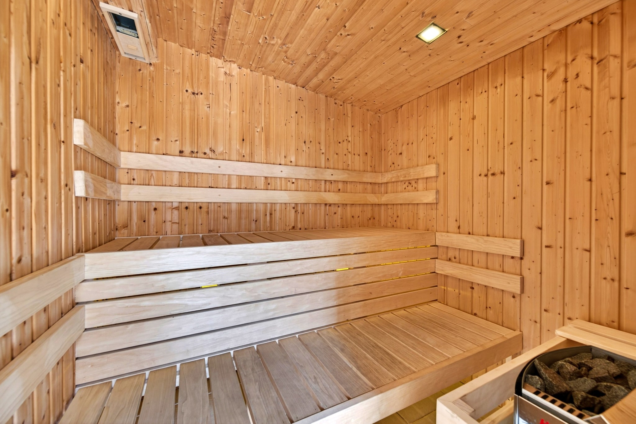 Blake Fell - Sauna
