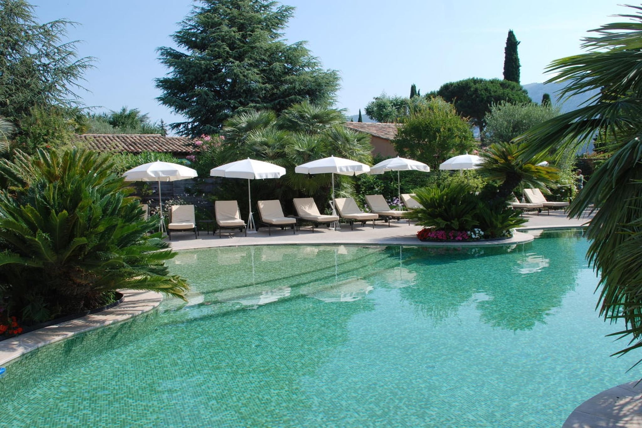 2346 - Piscine