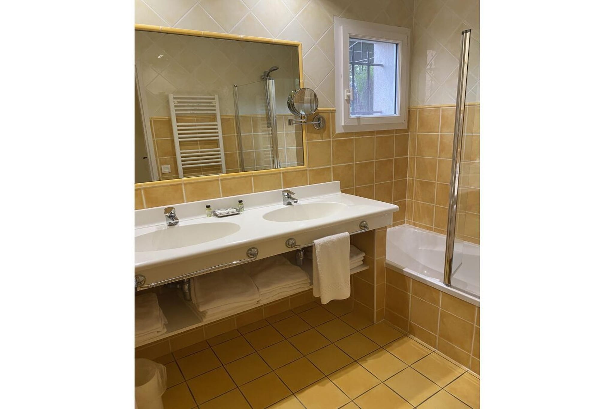 2346 - Salle de bain