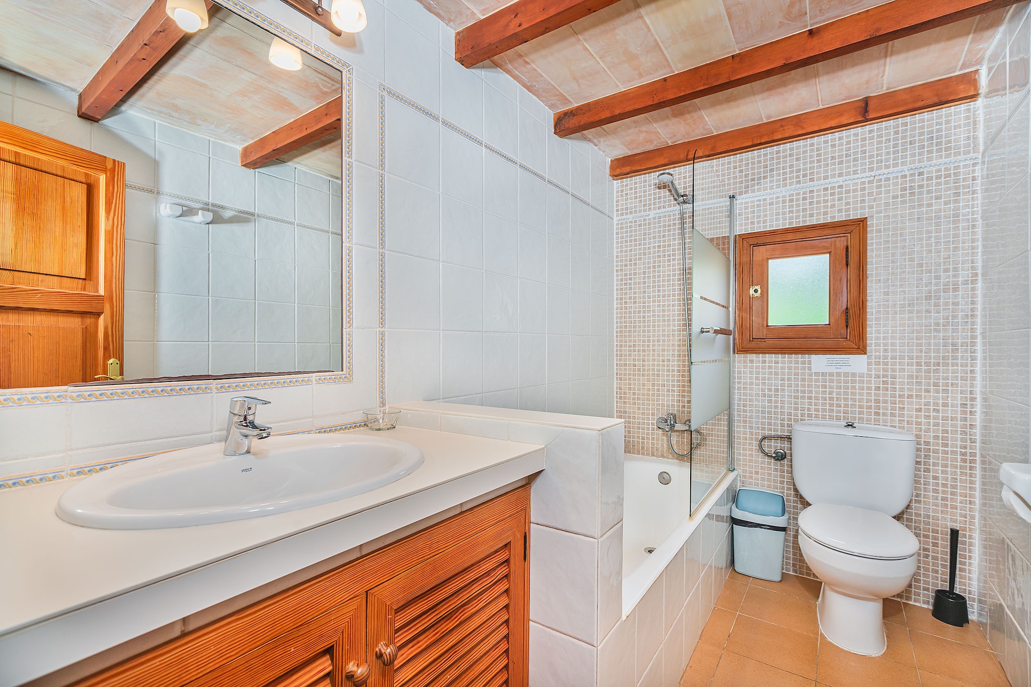 CAN TINTORER  ref. PP04 - Badezimmer