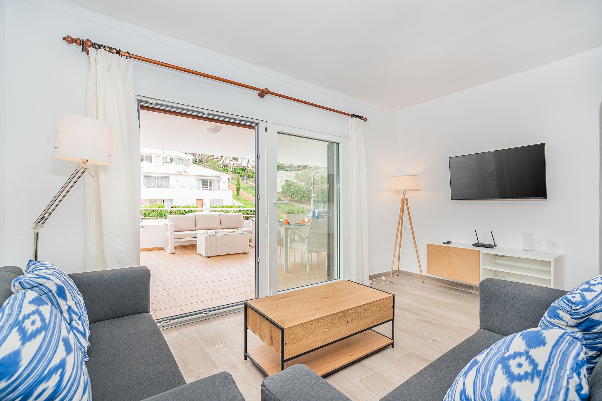 BON DIA Ref. CS17 - Woonkamer