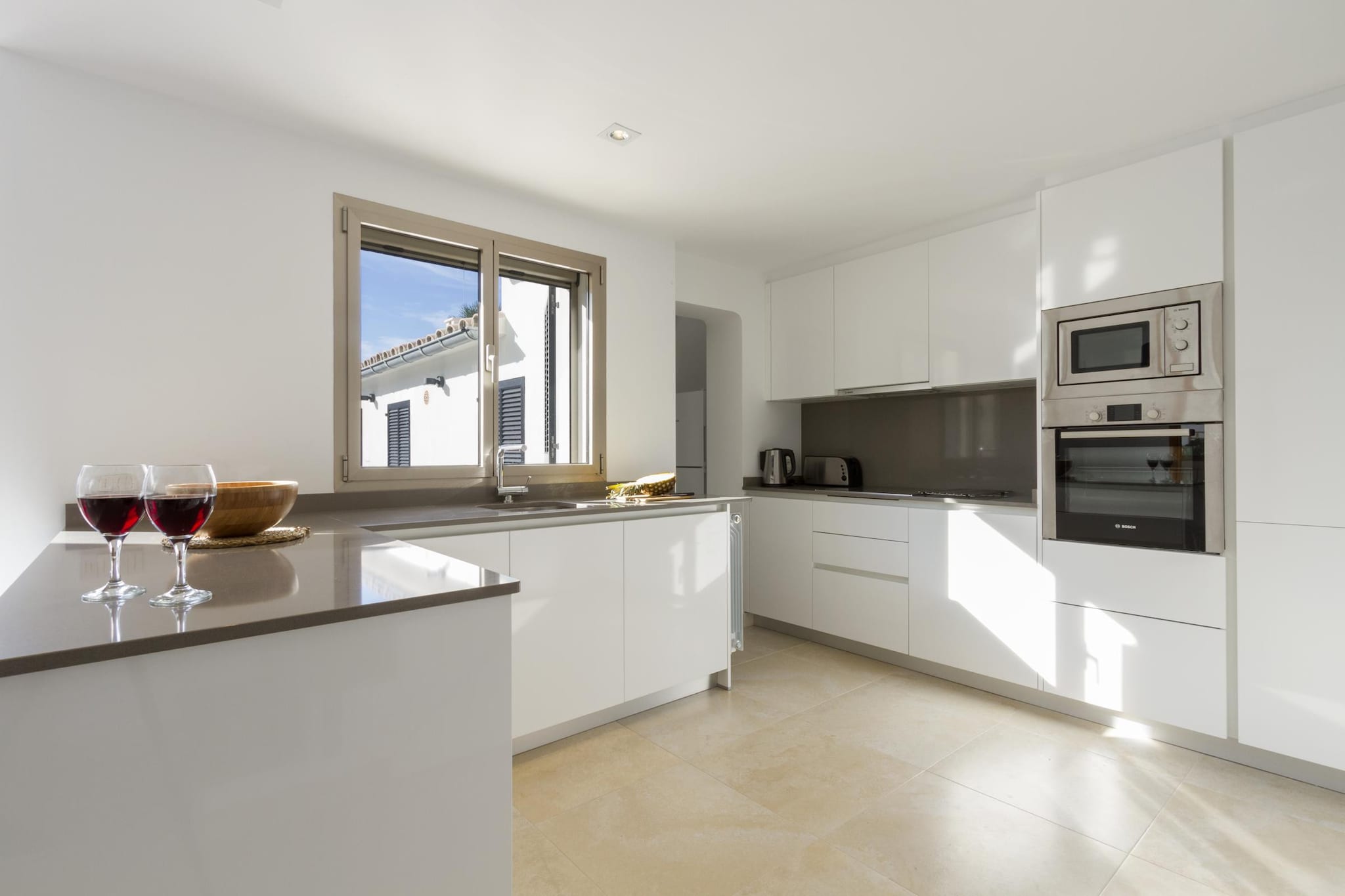 VILLA HOLLAND (11 pax)  Ref. PP11 - Kitchen