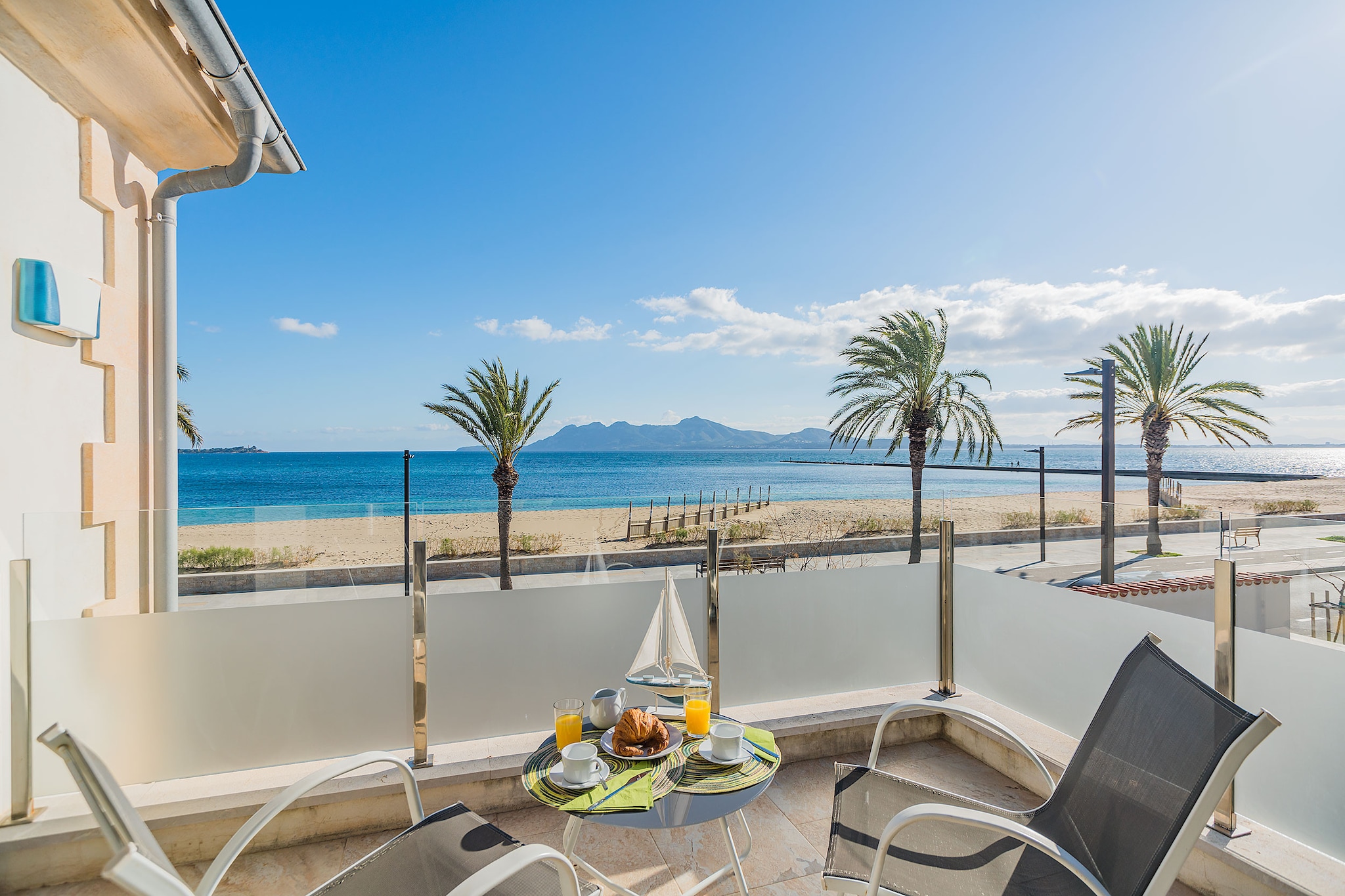 VILLA HOLLAND (11 pax)  Ref. PP11 - Terrace balcony