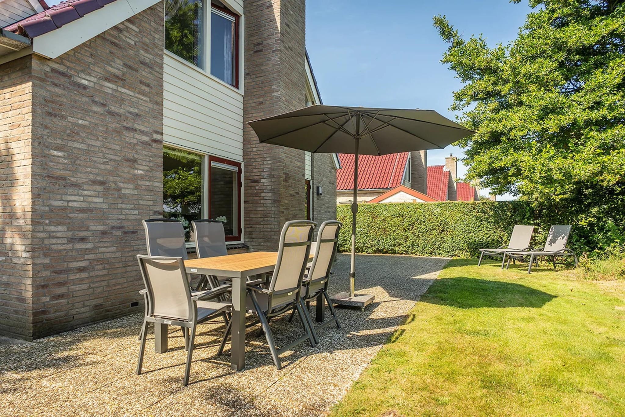 6-person villa in a Texel villa park - Terrasbalkon