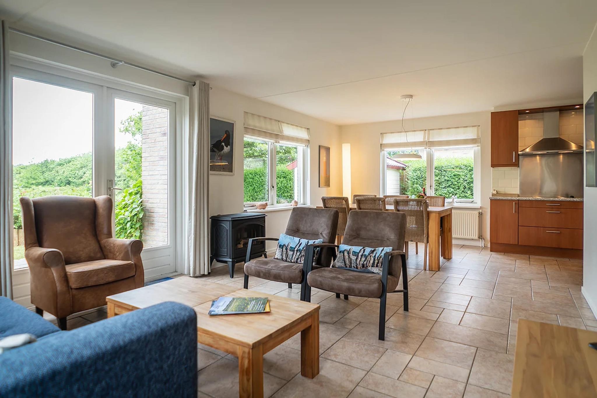 6-person luxury villa with 2 bathrooms on Texel - Woonkamer
