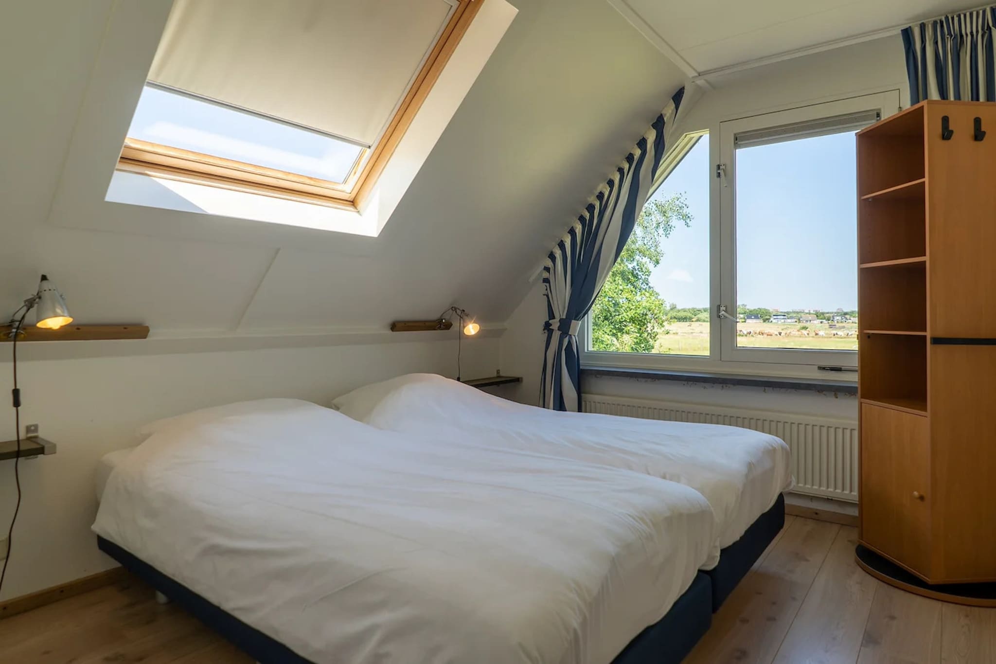 5-person luxury holiday villa on Texel - Slaapkamer