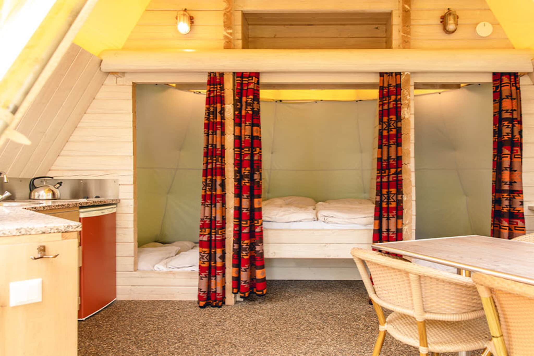 Wigwam Deluxe
