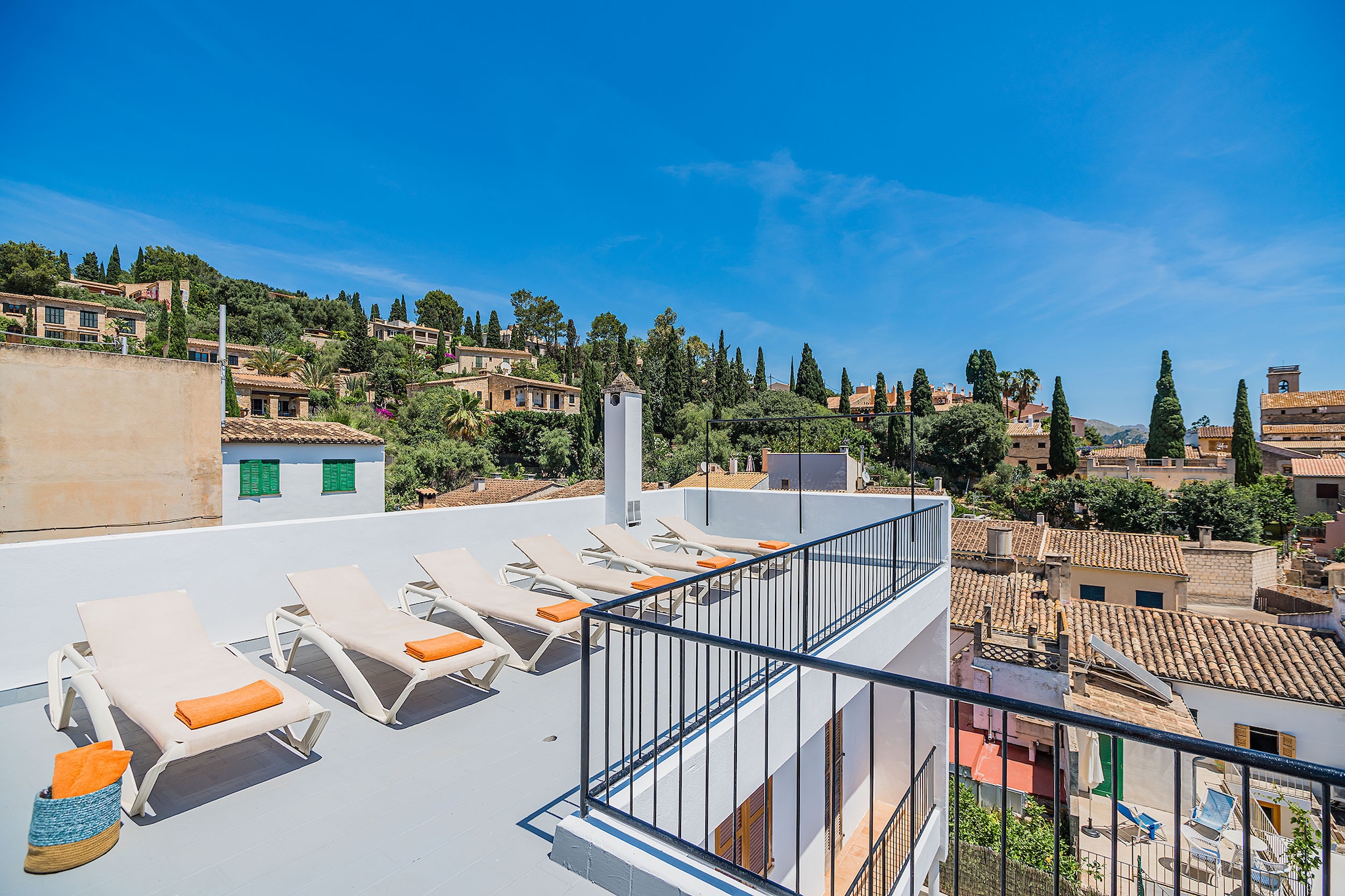 CASA LLOBERA Ref. POL04 - View in summer
