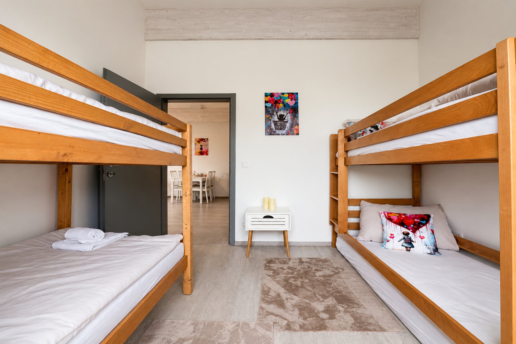 Emy-Lou Apartment - Bedroom