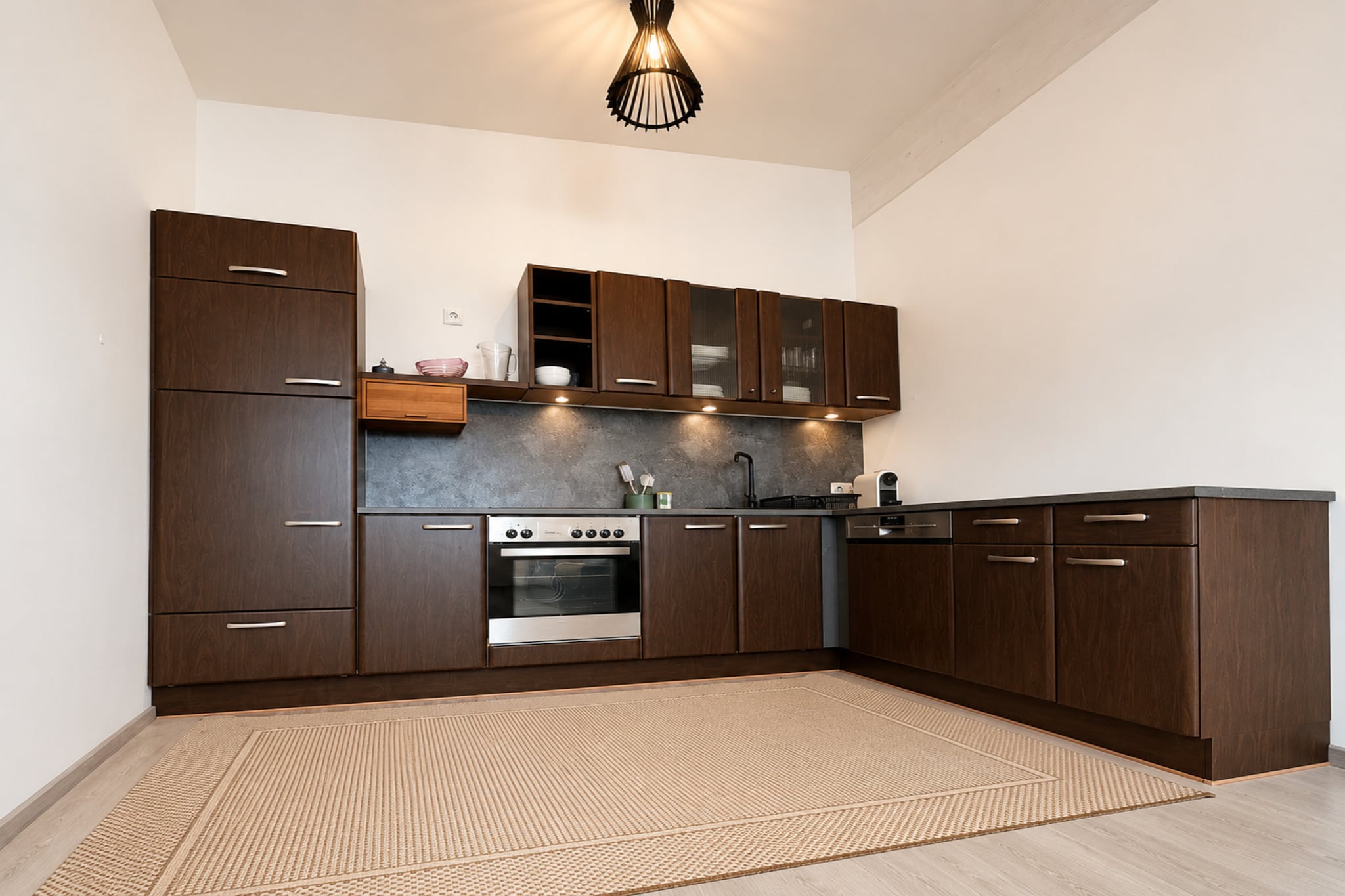 Emy-Lou Apartment