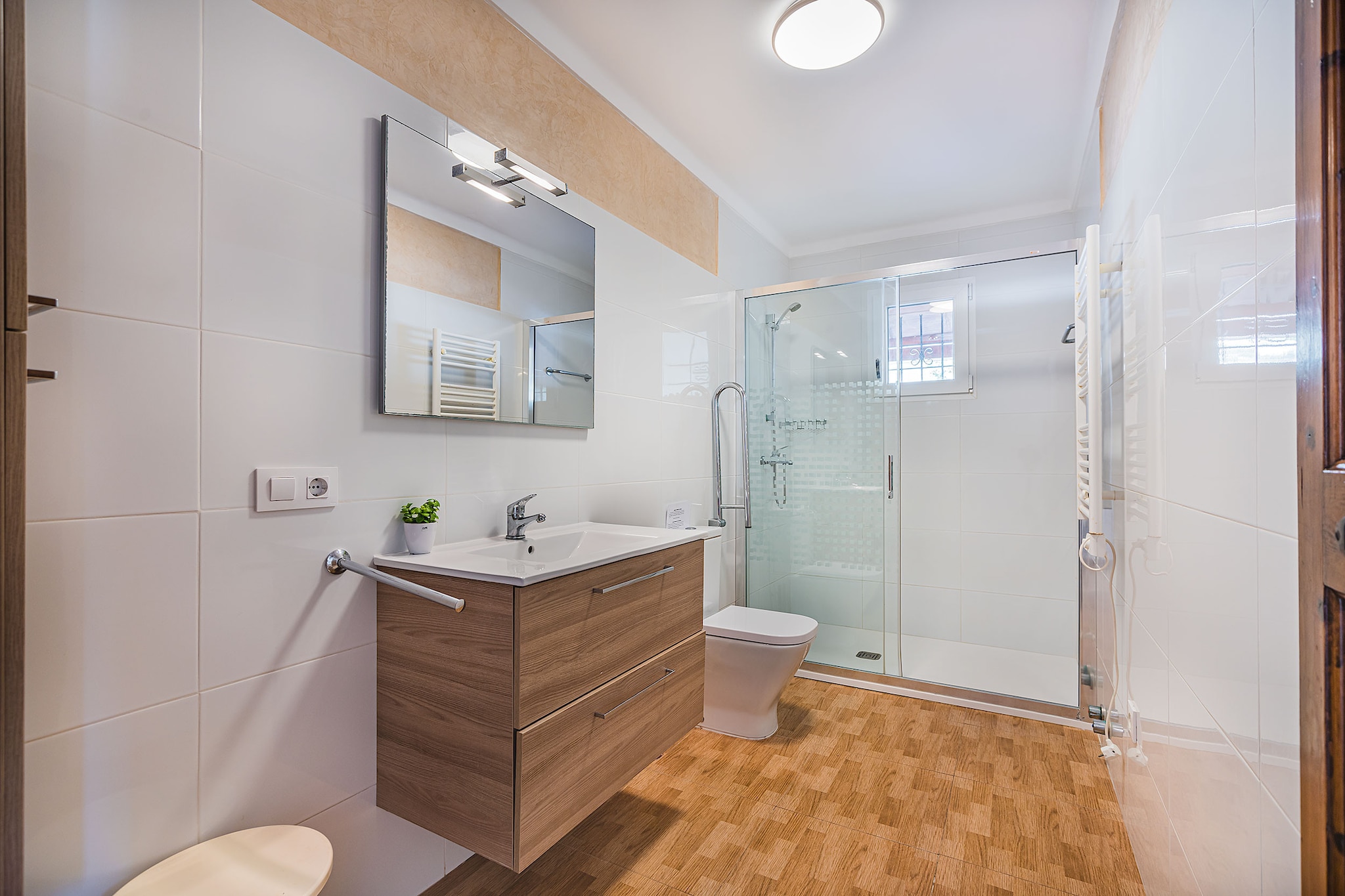 CAN CANAVES  Ref. VP15 - Badkamer