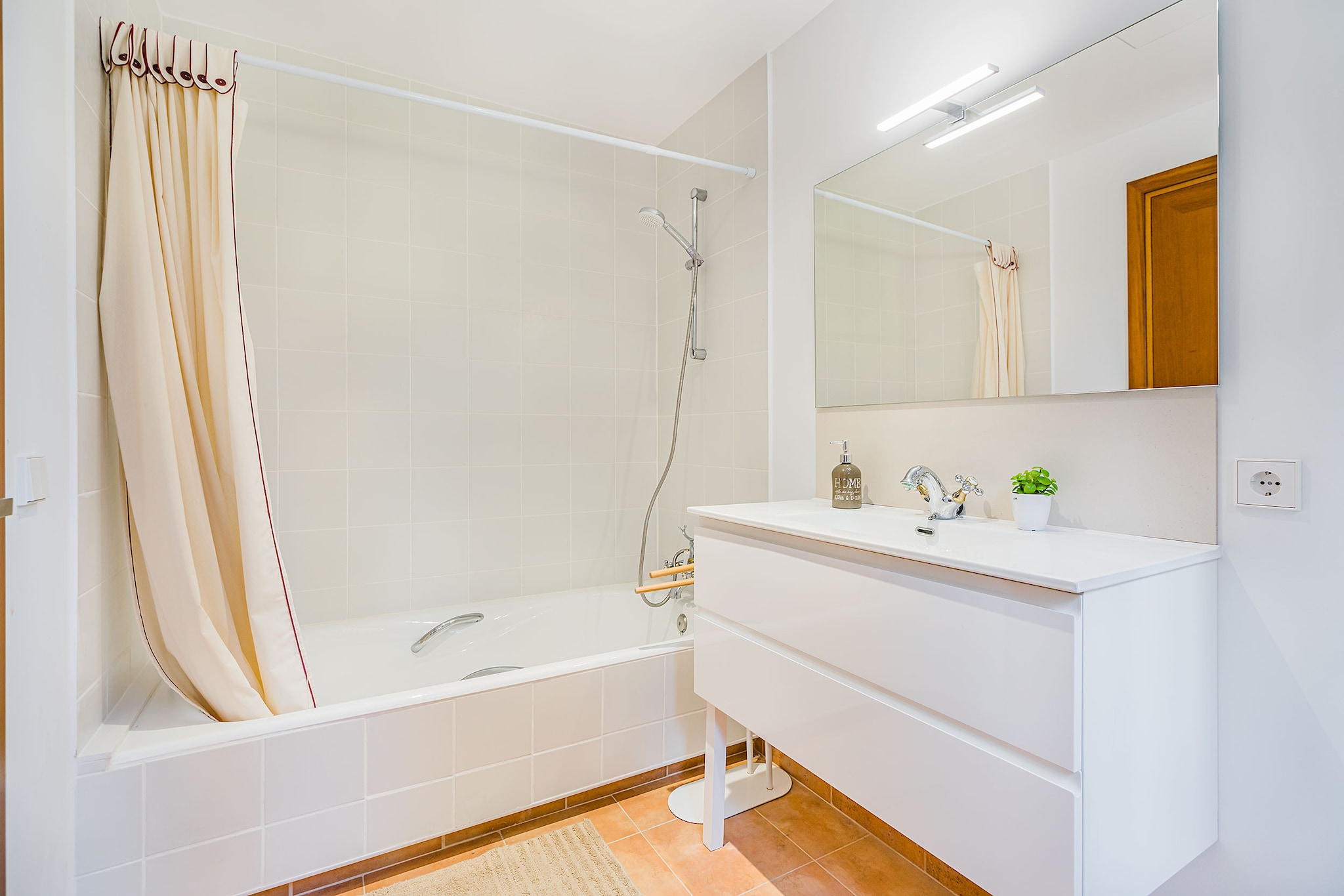 HORT DE CAN LLOBERA  Ref. VP57 - Badkamer