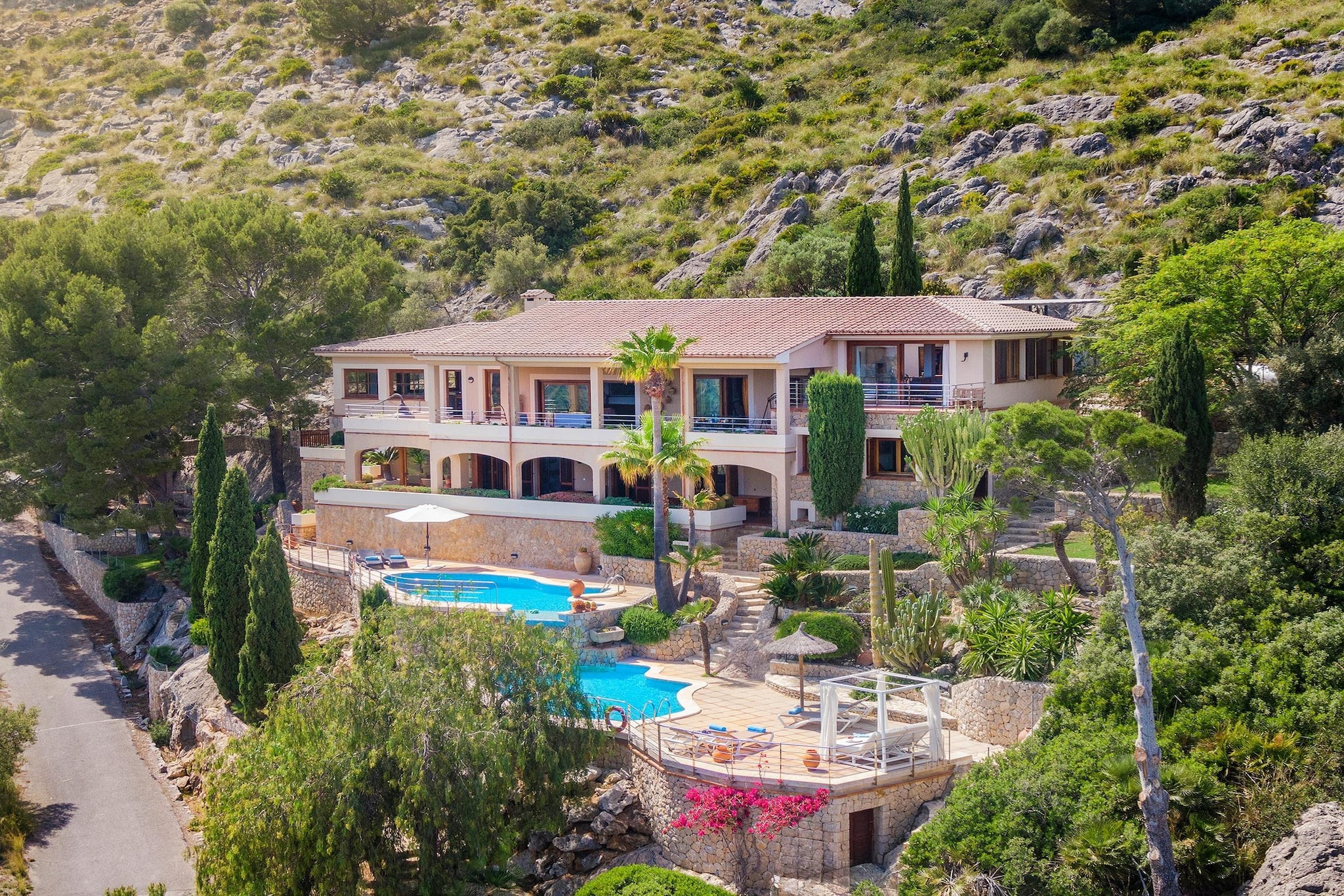 Luxury Villa EL VILA 133 Ref. VP88