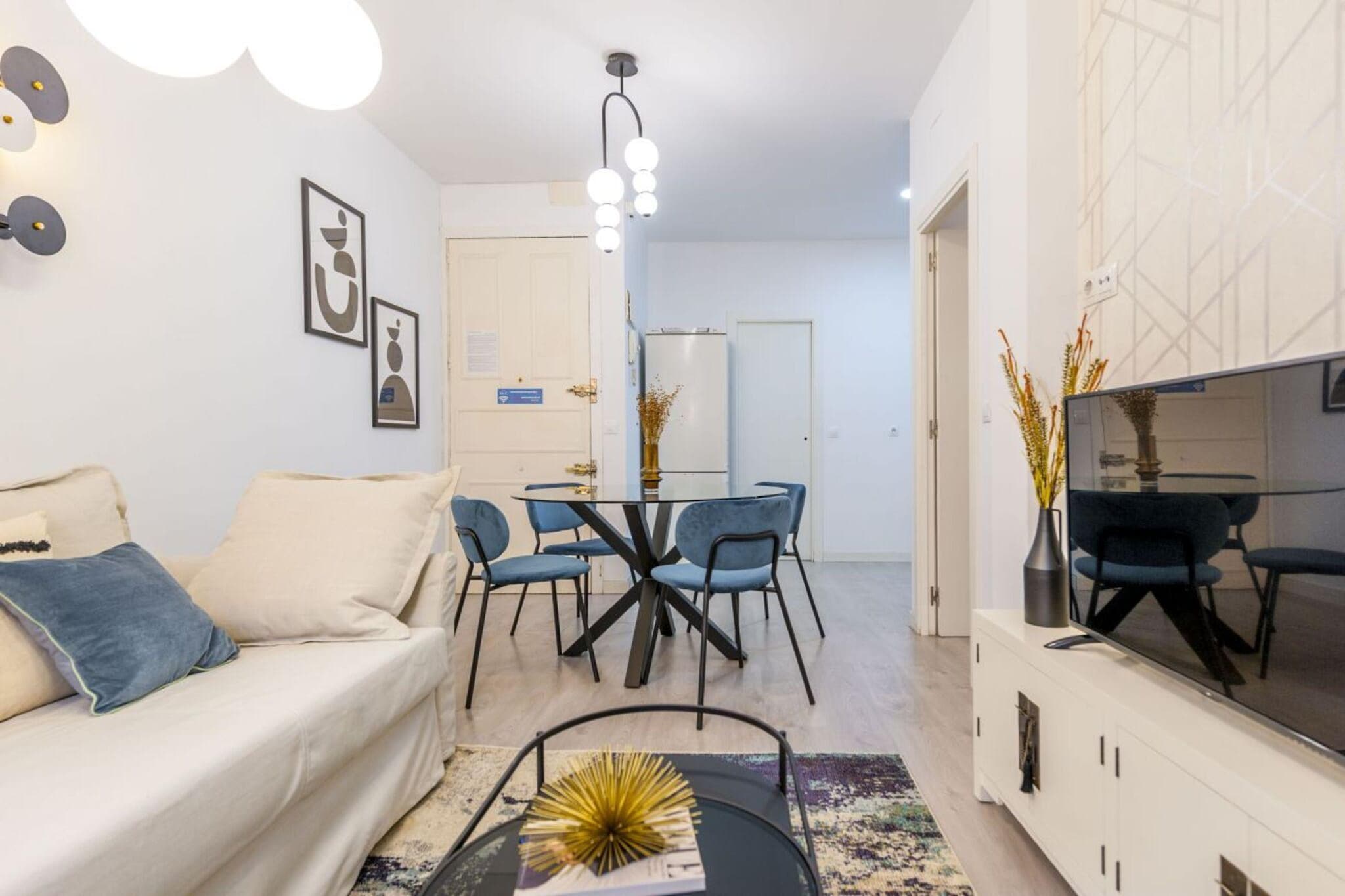 Atocha VI - Living room