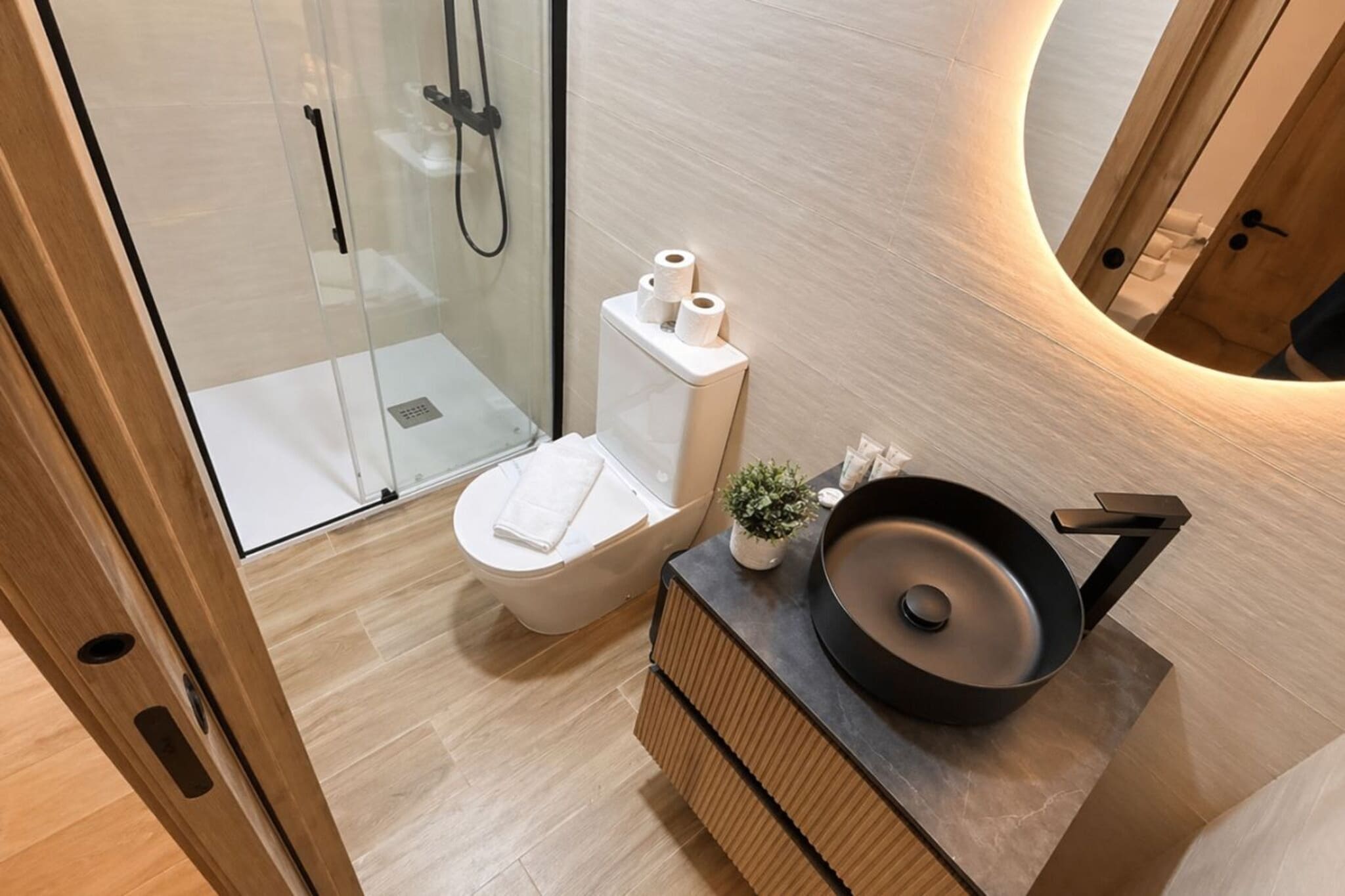 C Las Ventas F - Bathroom