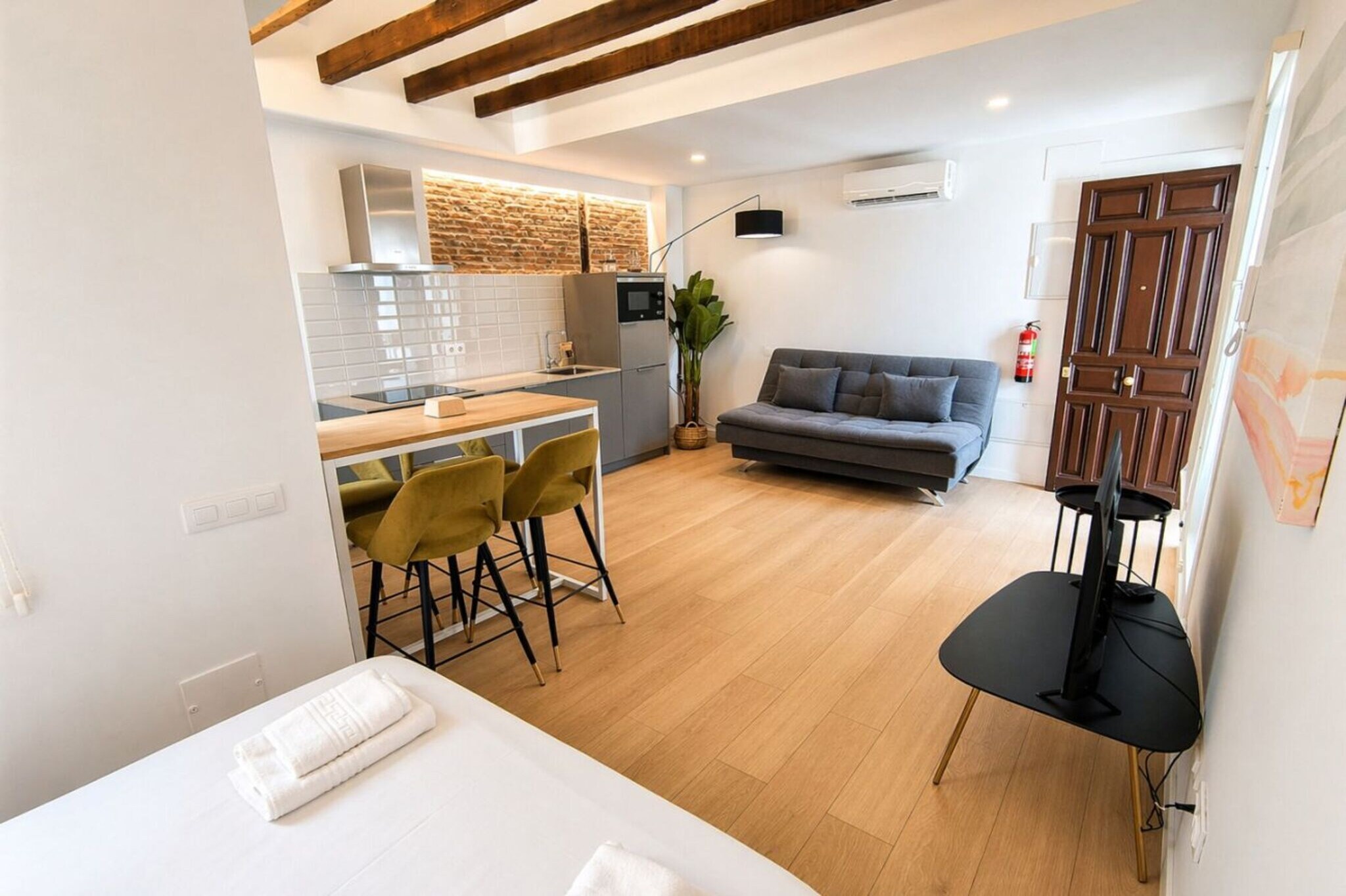 C Latina 1-2 - Woonkamer