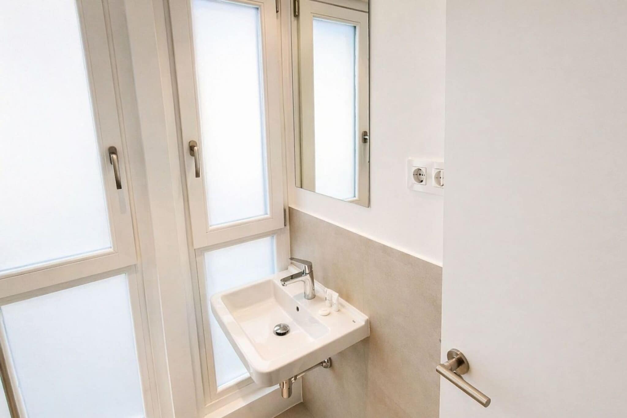 C Latina 1-2 - Badkamer