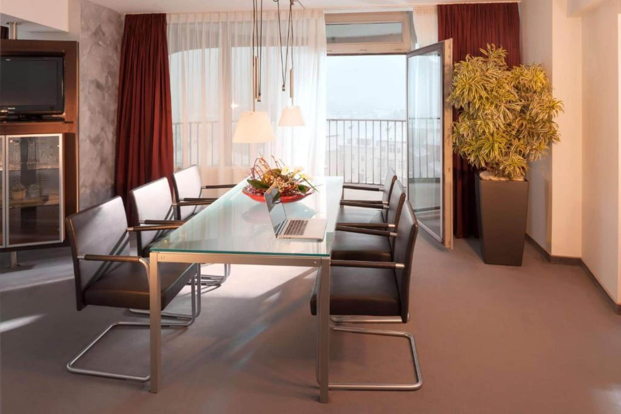 Dorint an der Kongresshalle Augsburg -Standard Single Room - Image-tags.hotelfacilitiesandservices